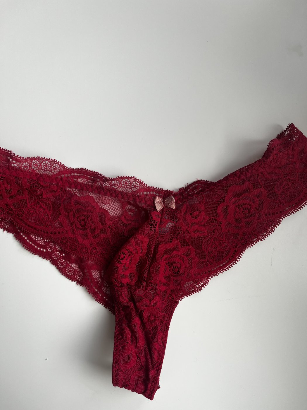 Braguitas rojas – foto 2 de 3