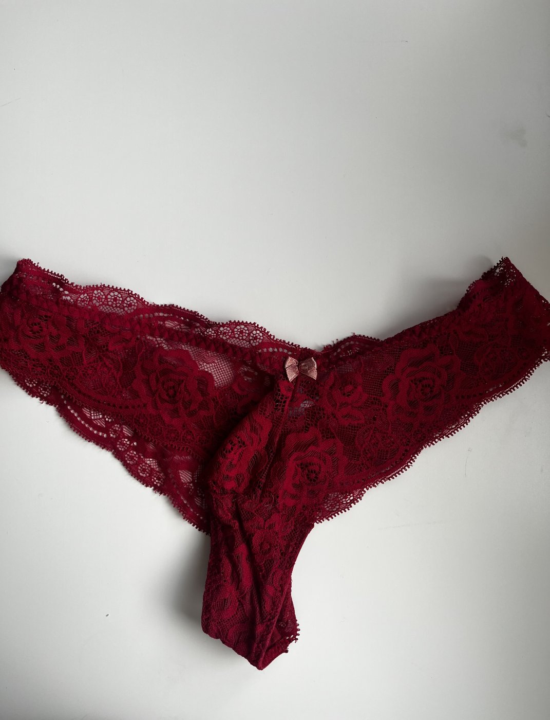 Braguitas rojas – foto 3 de 3