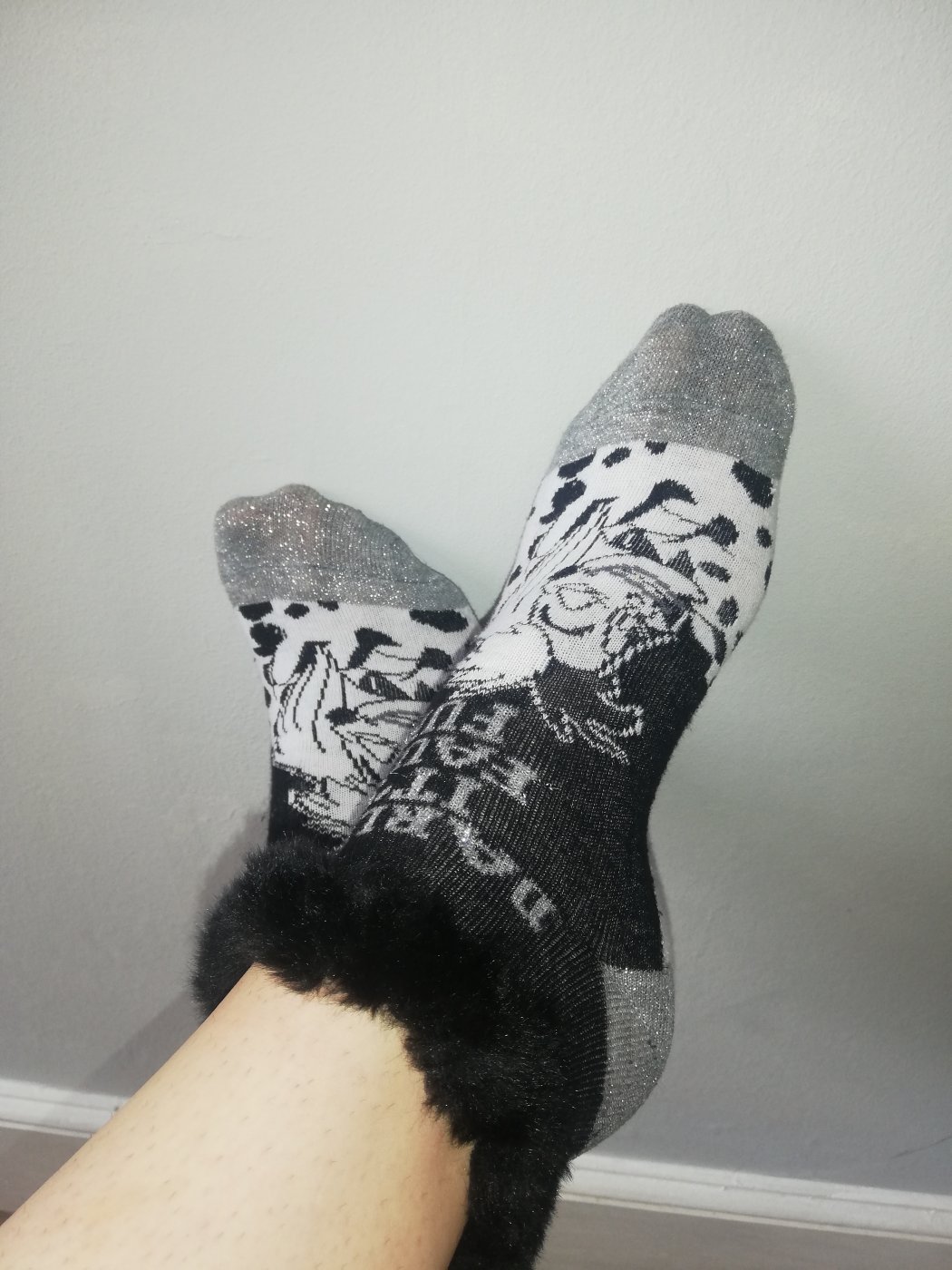 Cruella Fur Socks - 1