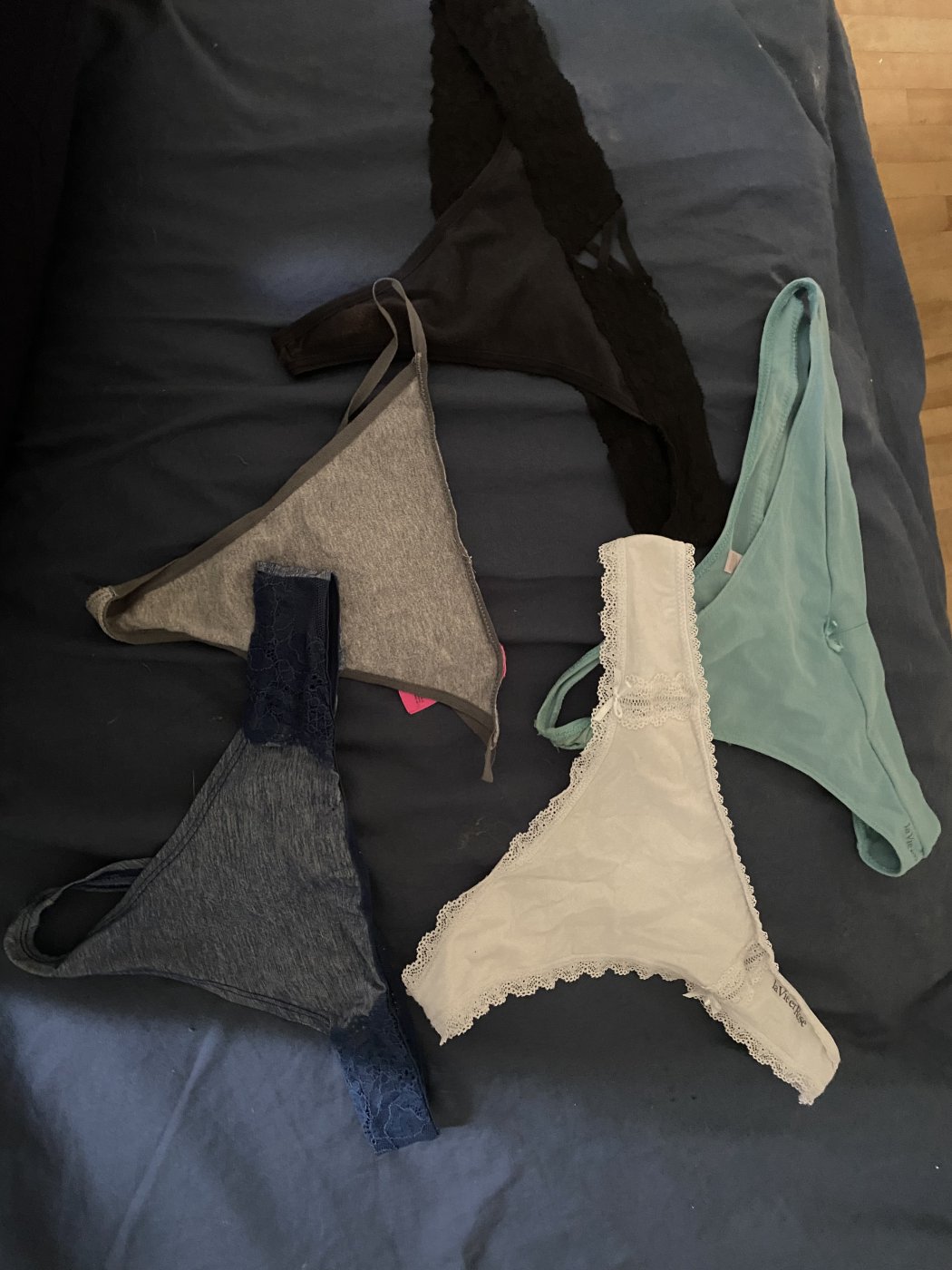 Caviar/champagne panties