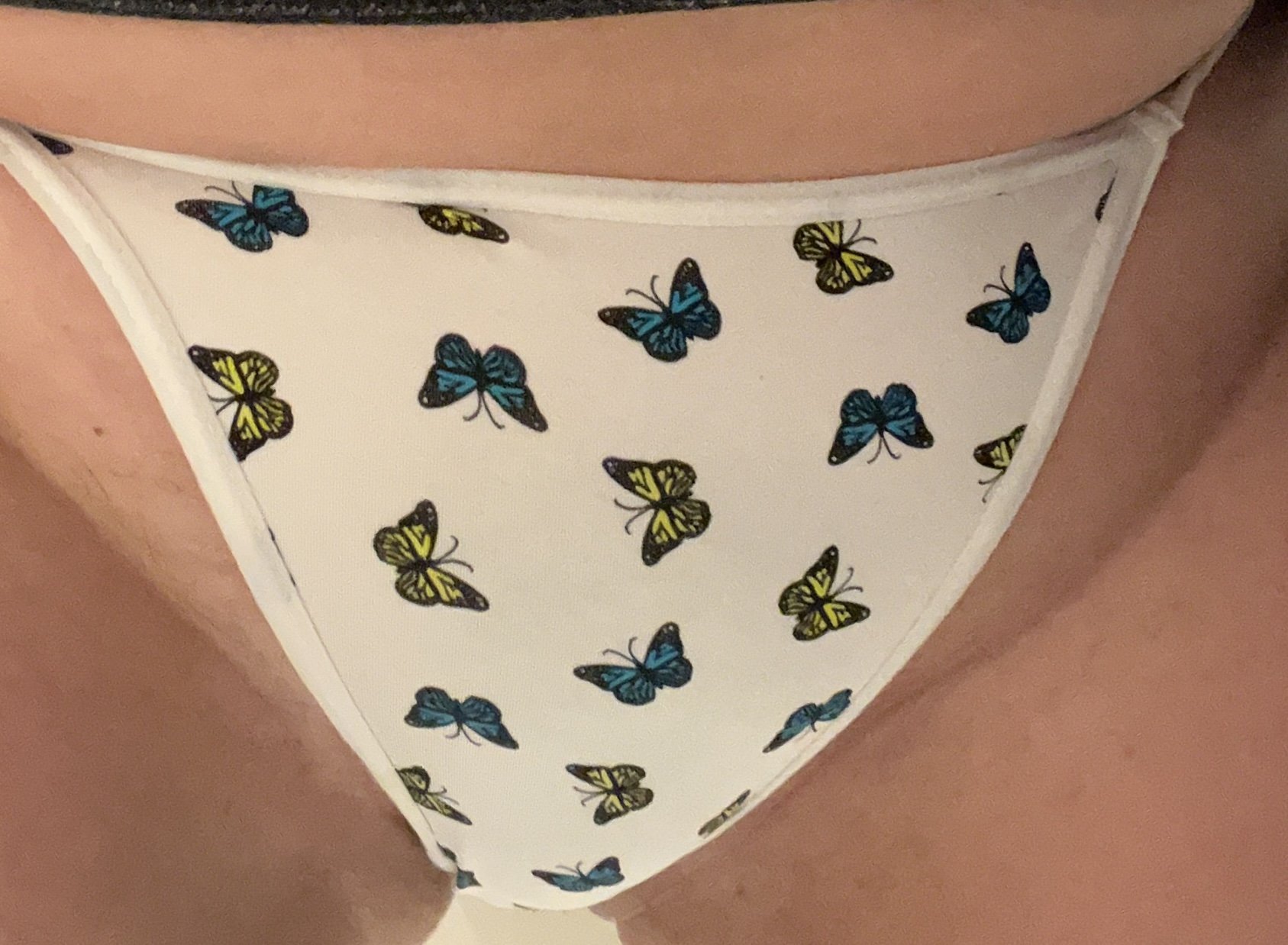 Tanga mariposas – foto 2 de 3