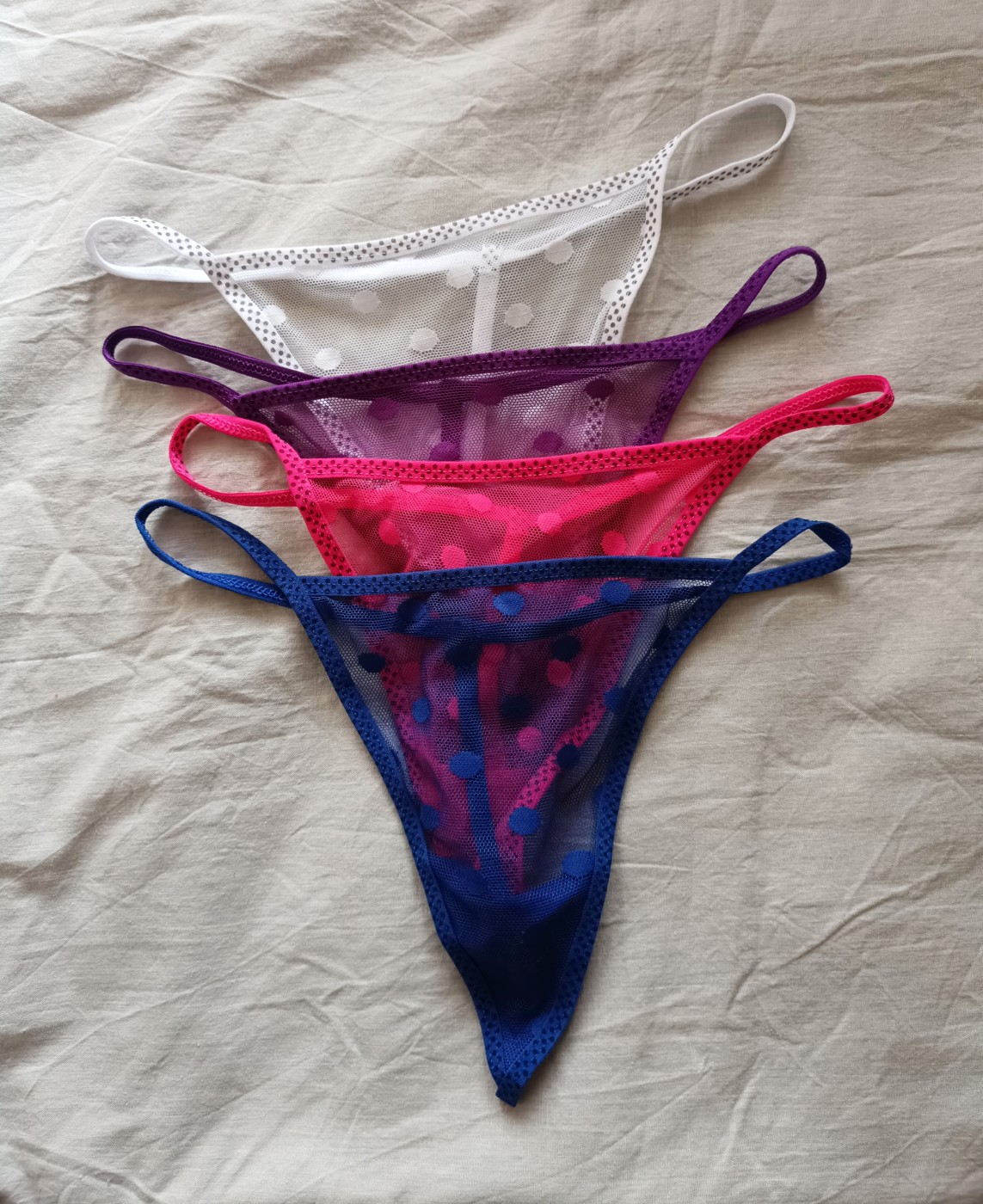 Slip a filo invisibile in pizzo, nuovi