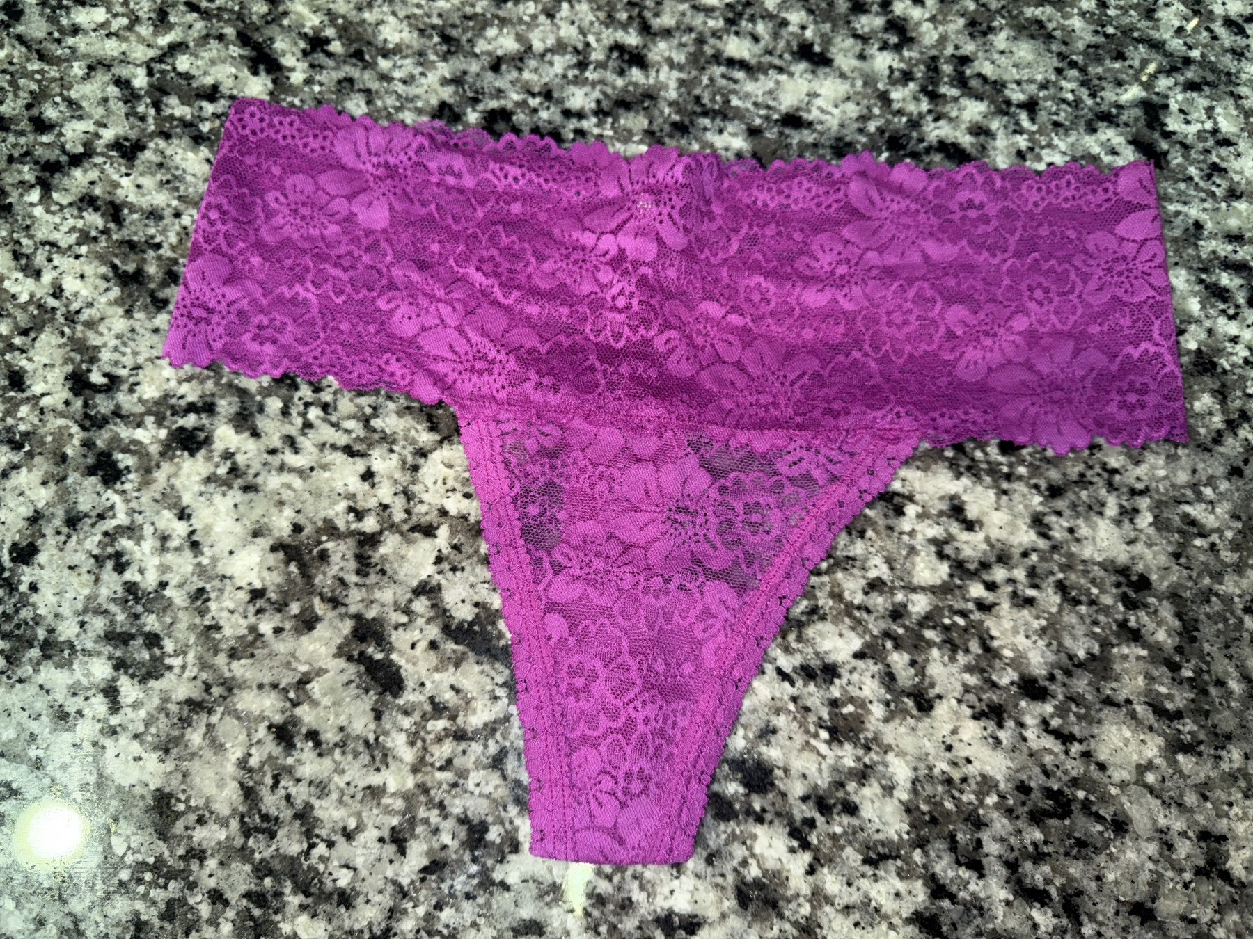 Victorias Secret Wink Wide-Waist Thong Panty Berry Bliss