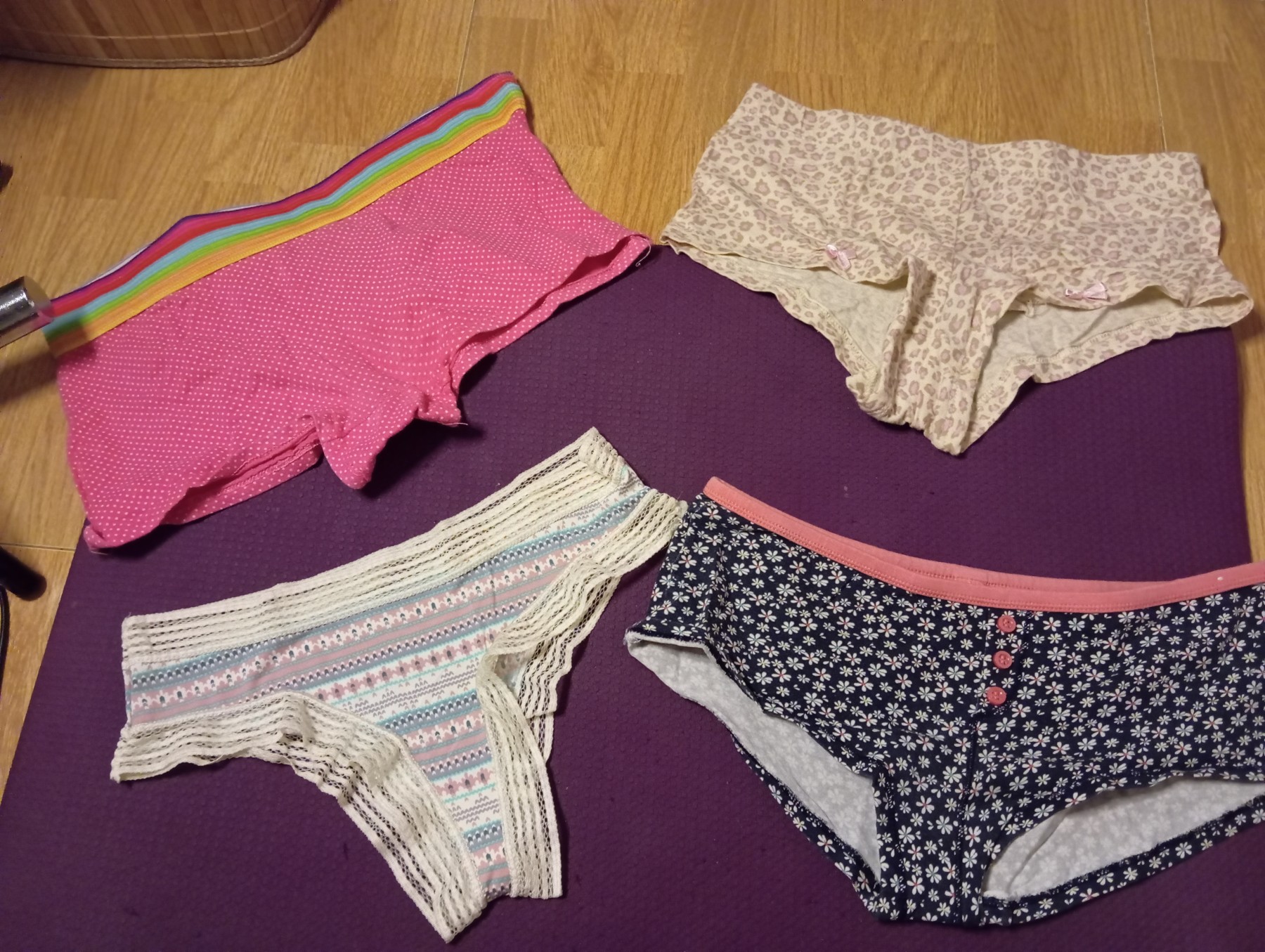 Muchísimas braguitas y culottes