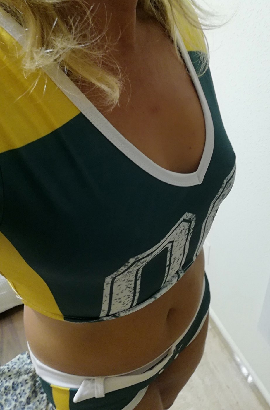 Braga y camiseta deporte animadora – foto 2 de 2