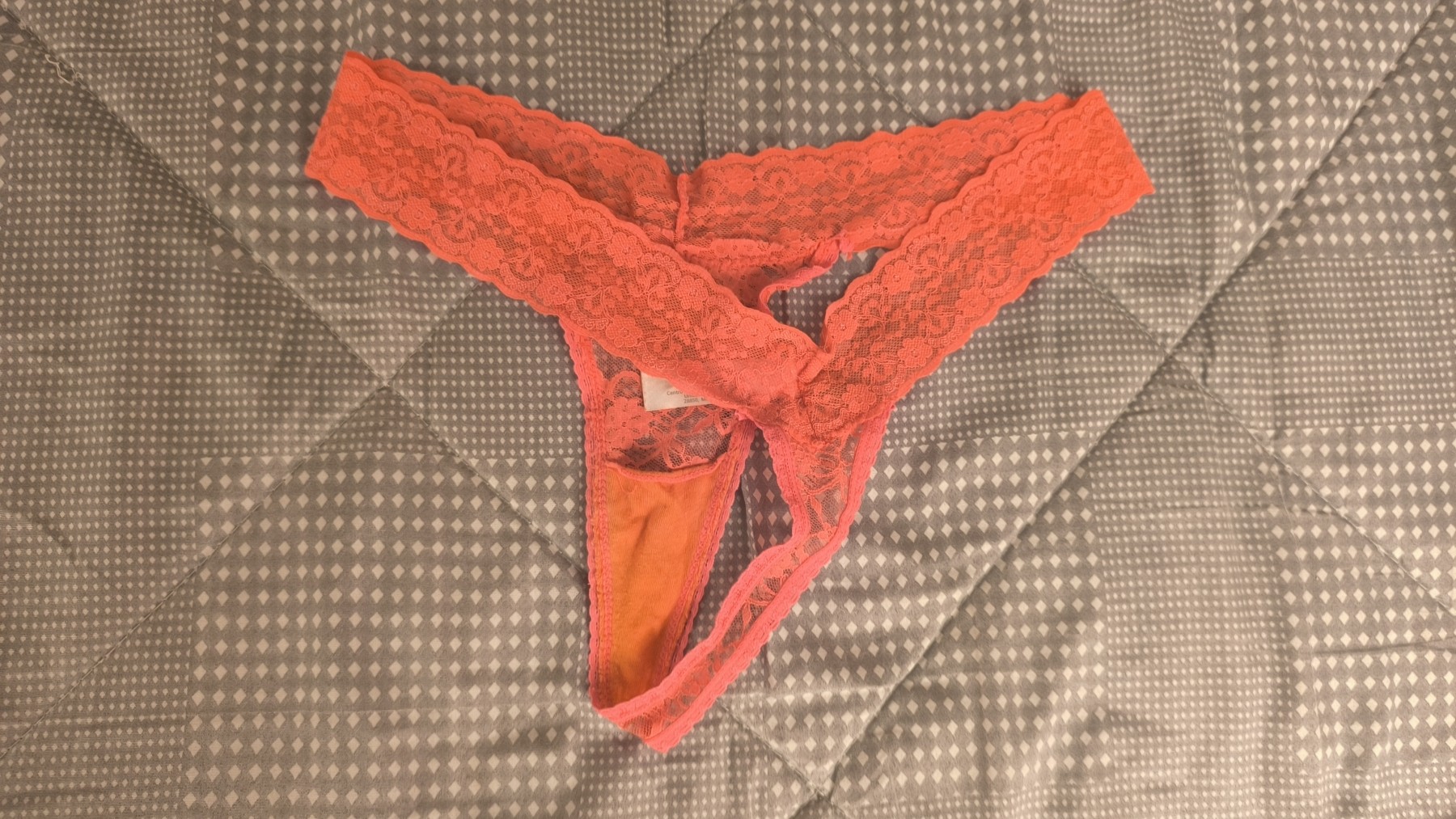 Tanguita de encaje sexy – foto 2 de 2