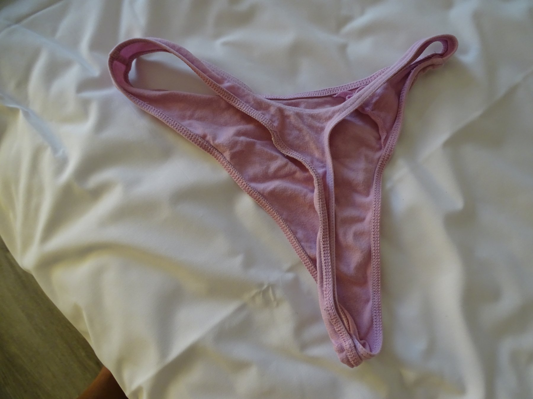 Qualche slip da annusare! – foto 2 di 2