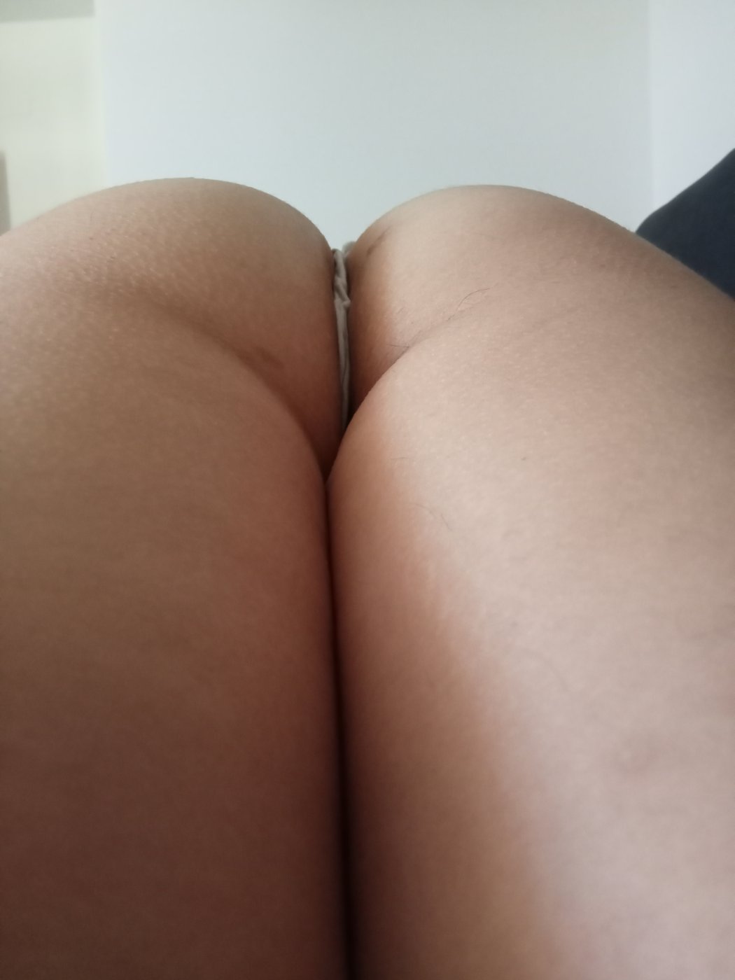 Tanga del trabajo muy húmedo con aroma a mi – foto 2 de 2