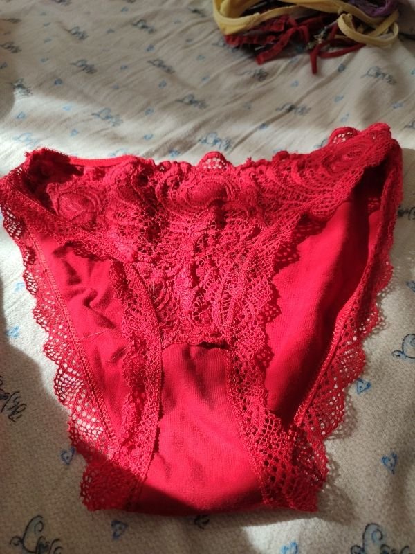 Mutandine rosse
