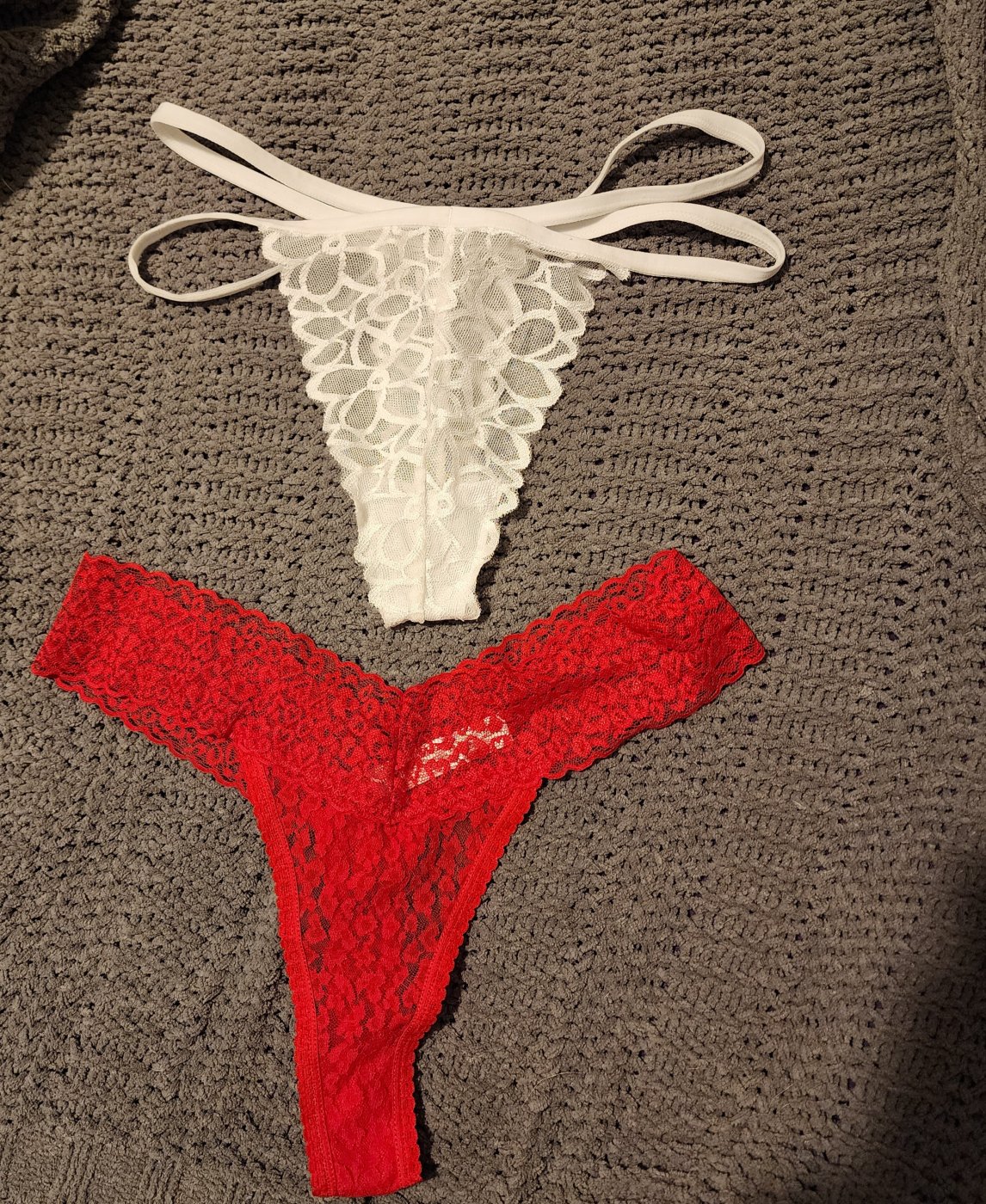 Thong choices – photo 2 of 3