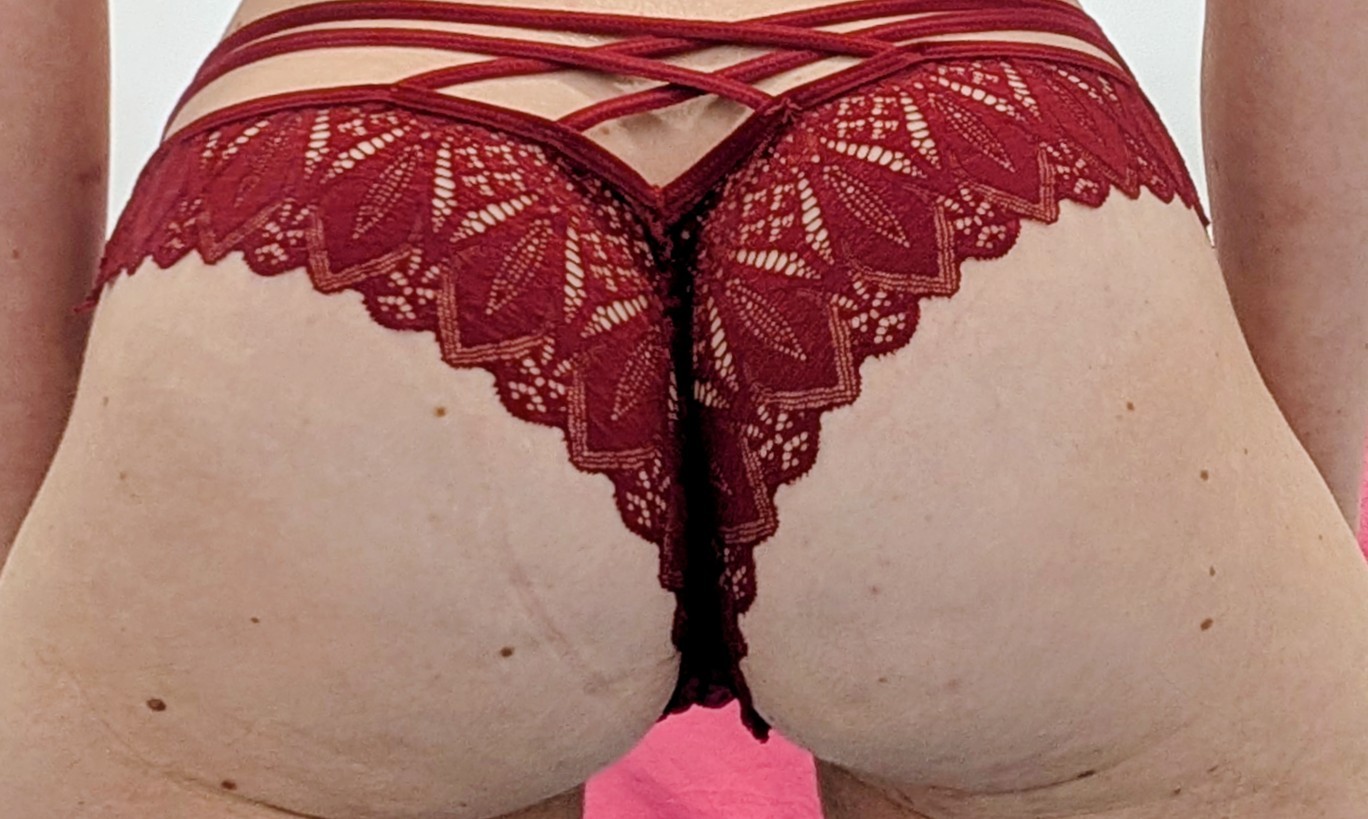 Sexy Bordeaux Tanga with Lace – photo 2 of 2