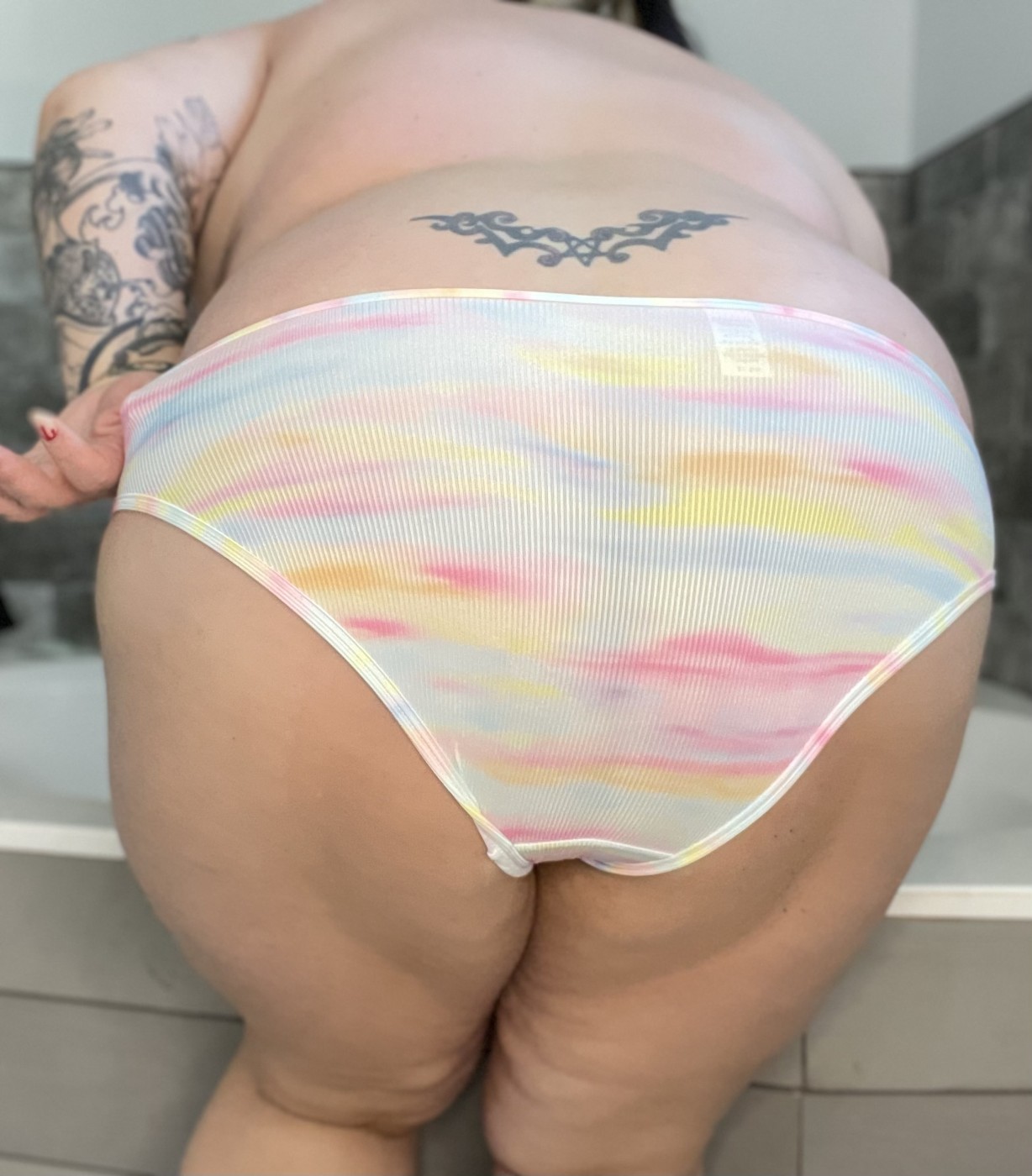 Rainbow water color – photo 2 of 3