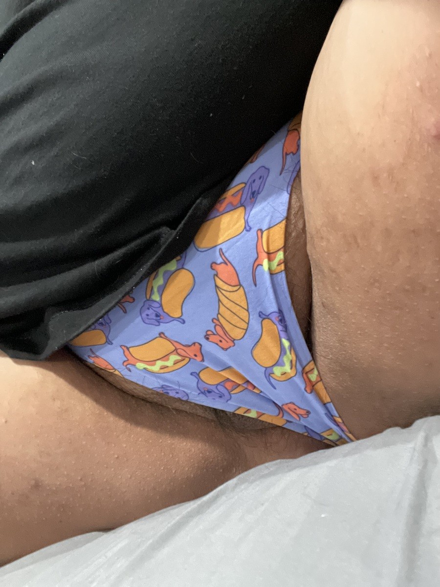 Hot Dawg – photo 2 of 2