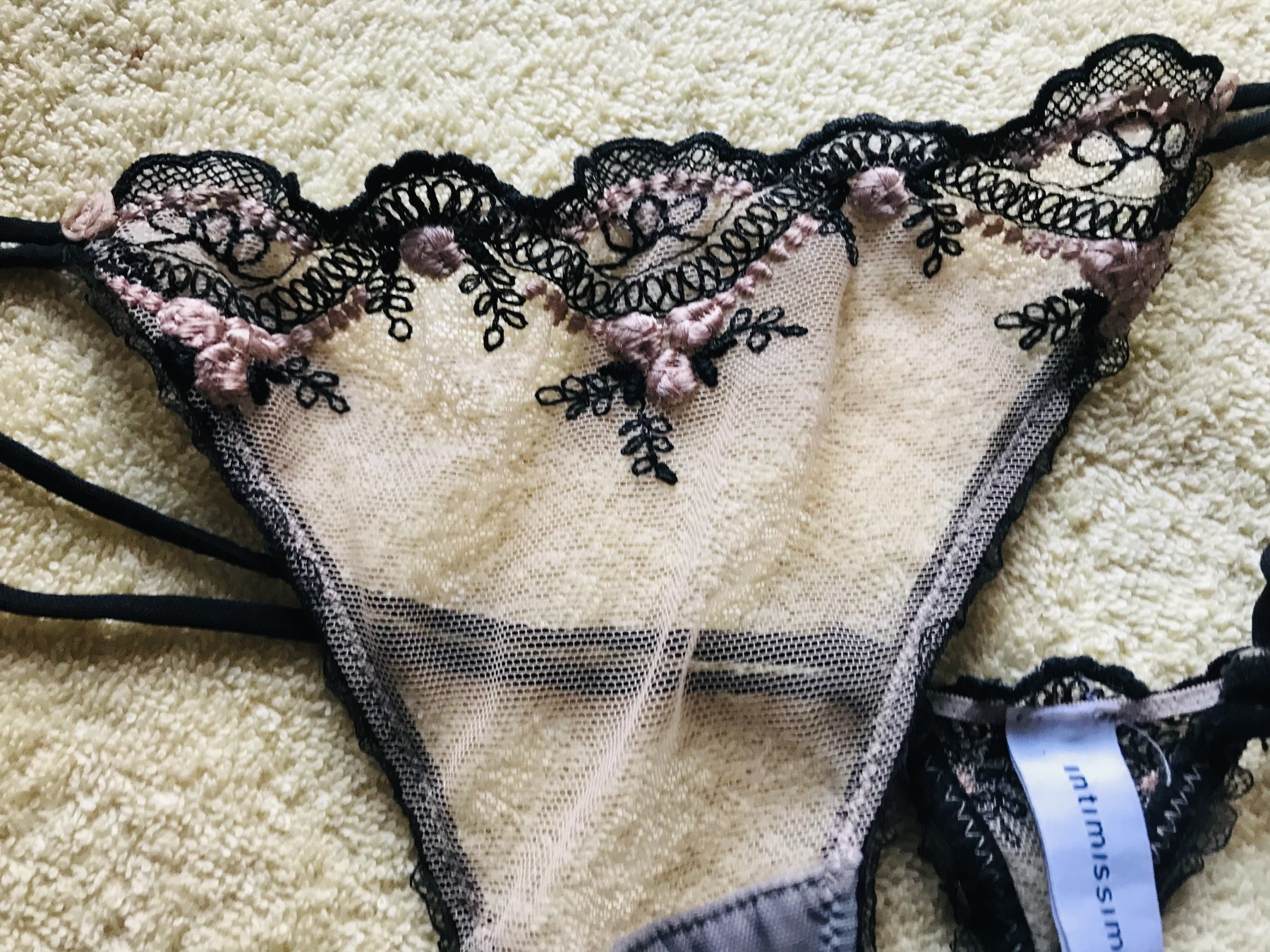 Perizoma delizioso – foto 2 di 3
