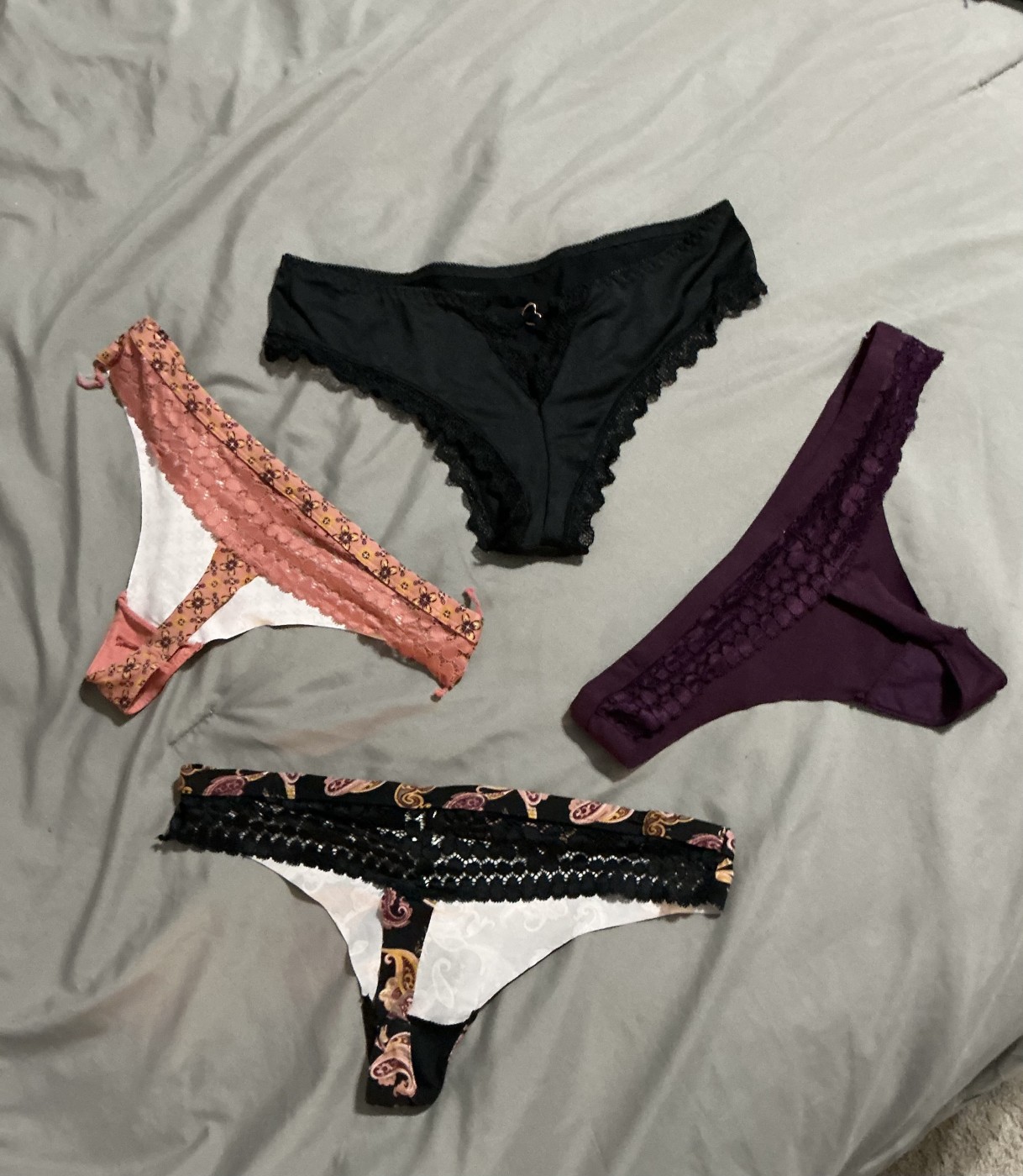 Tanguitas con secretes olorosos – foto 2 de 3