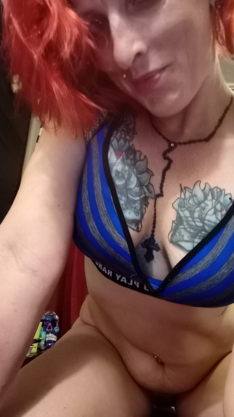 Sexy sports bra – photo 3 of 3