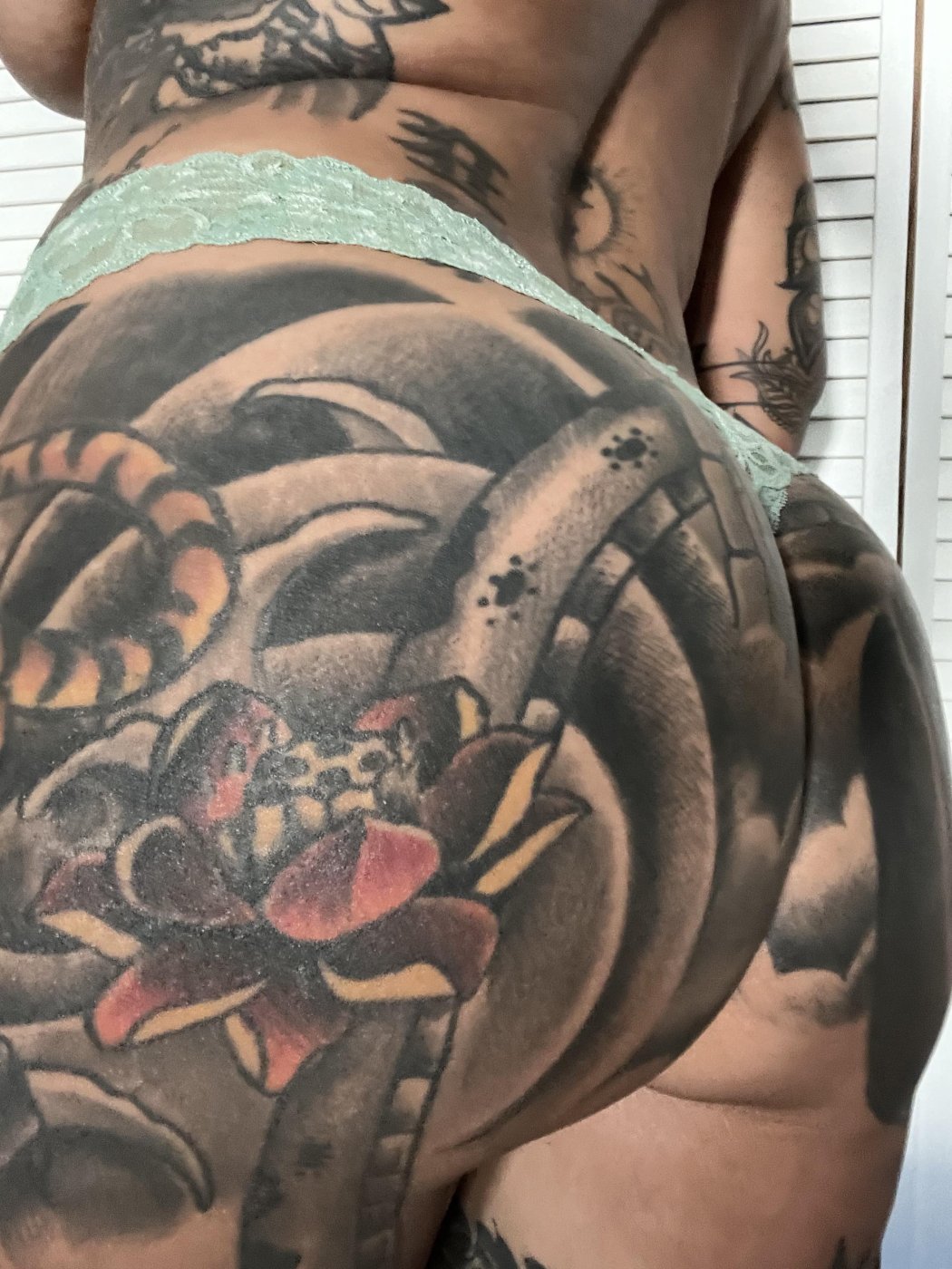 Lacy VS Thong – photo 2 of 3