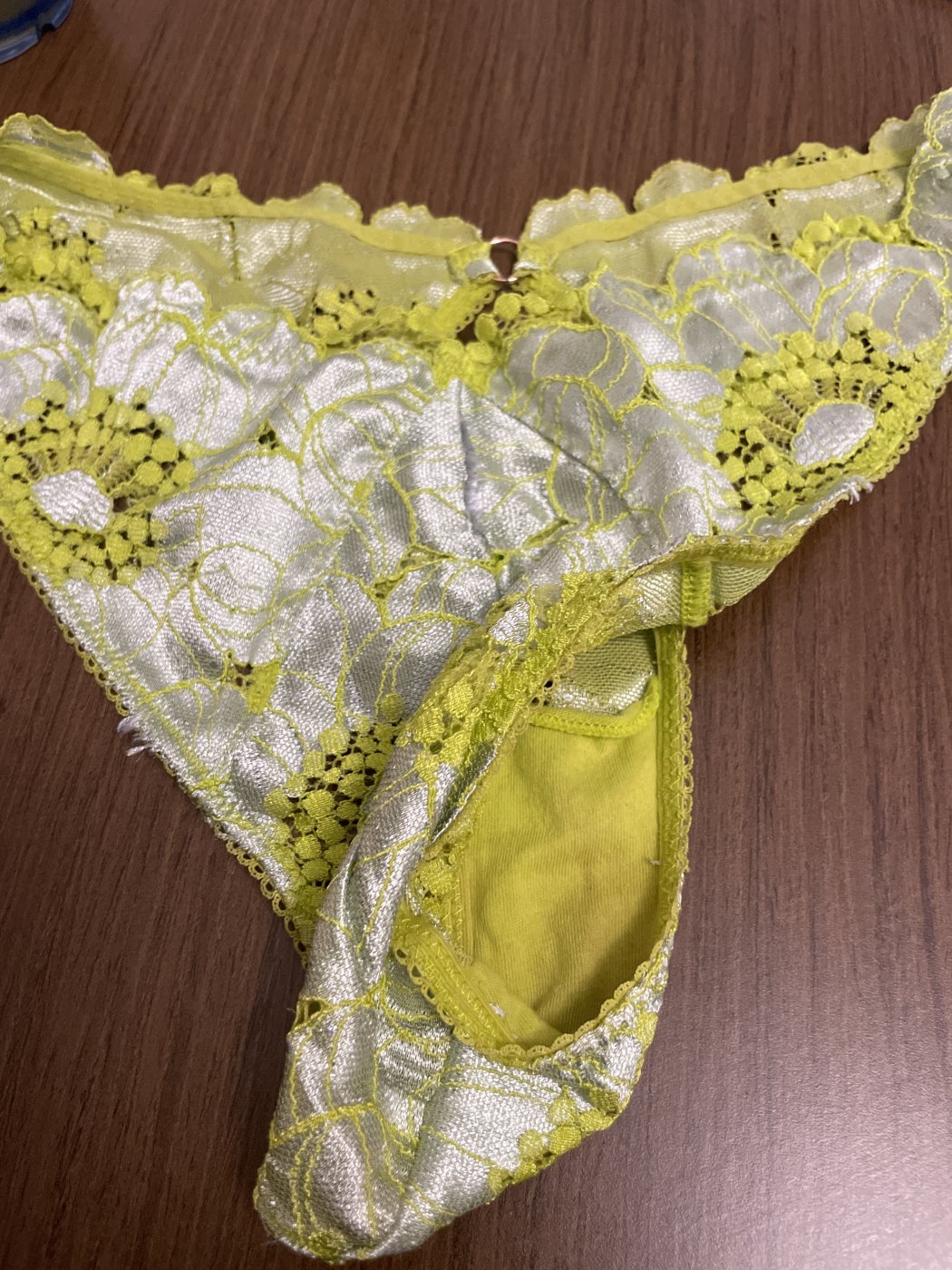 Used lime green panties fun dance night – photo 3 of 3