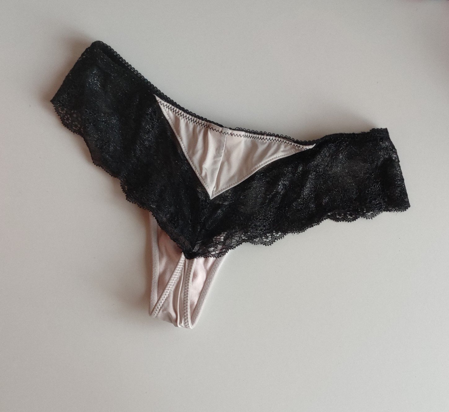 Tanga de encaje a petición + 2 fotos – foto 2 de 2