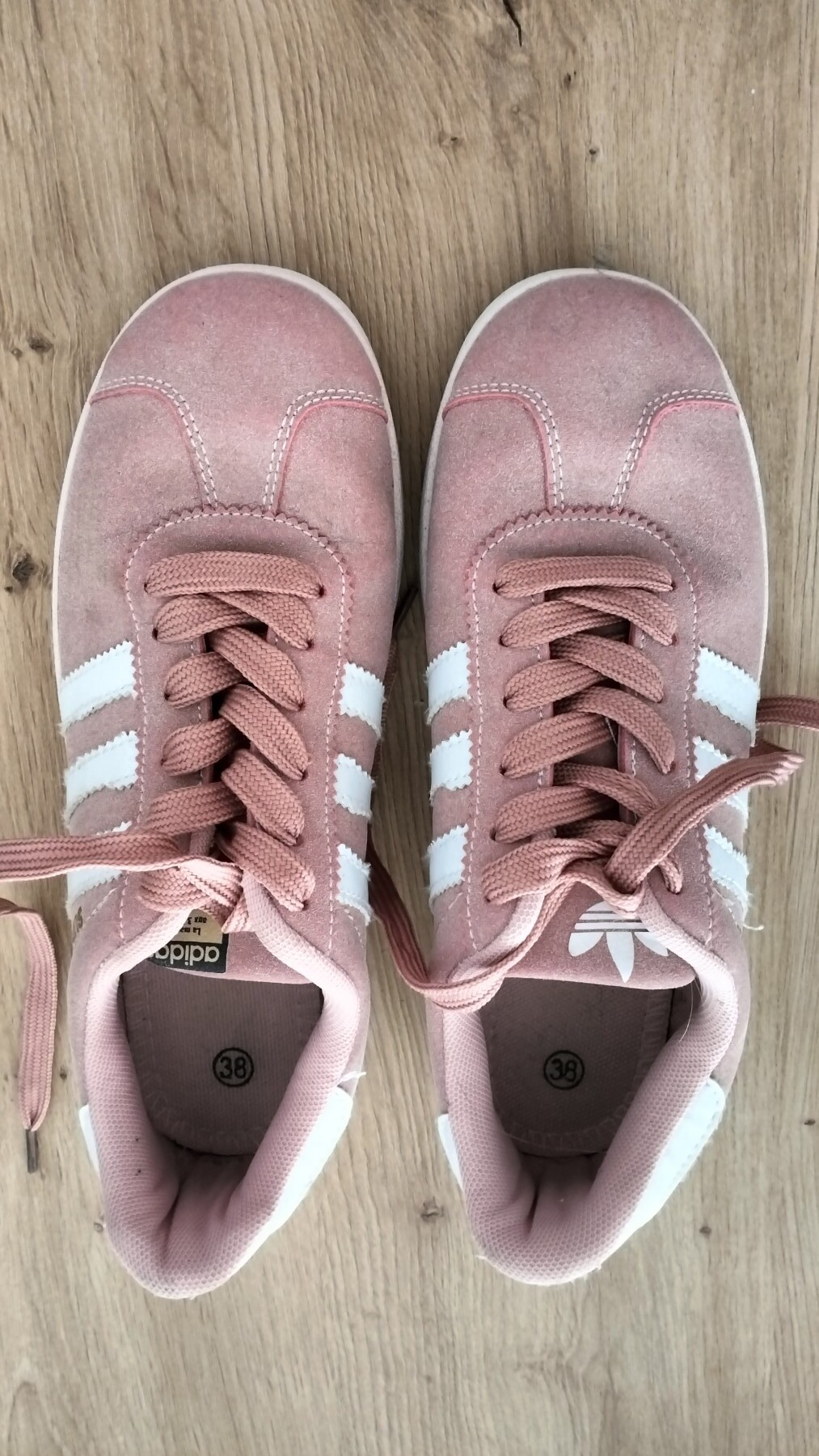 ❌ VENDIDAS❌Zapatillas Adidas olo…