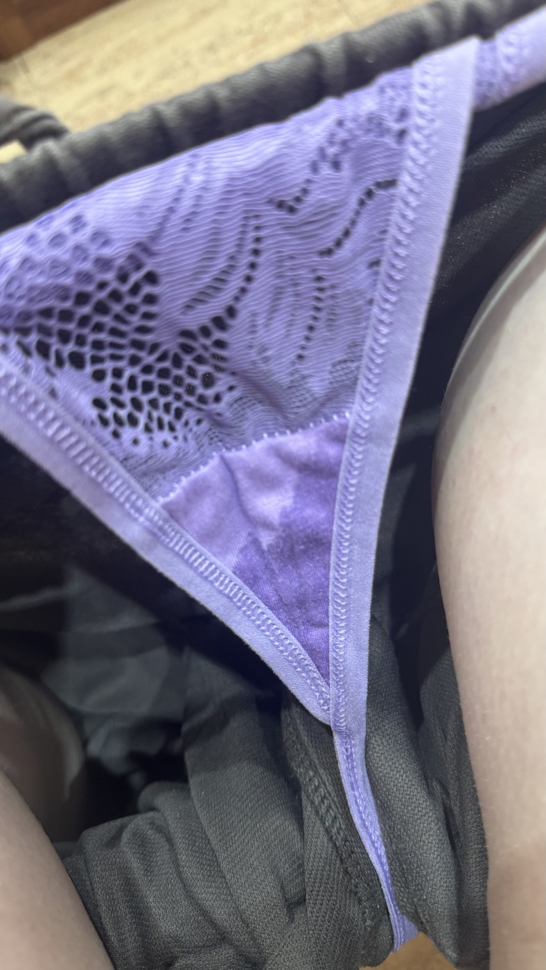 Tanga morado
