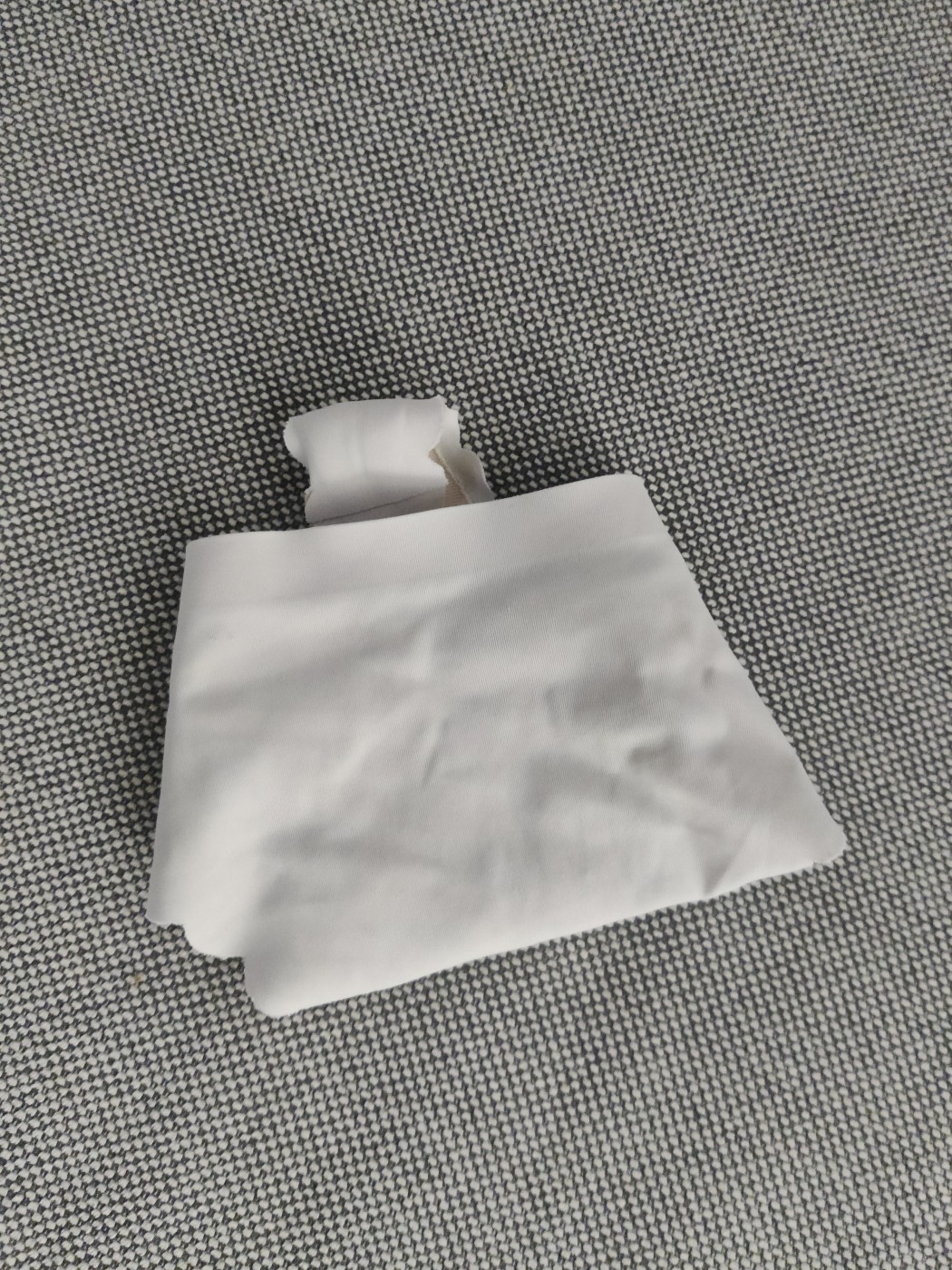 Tanga minimalista sexy nude usado 18h, crossfit incluido
