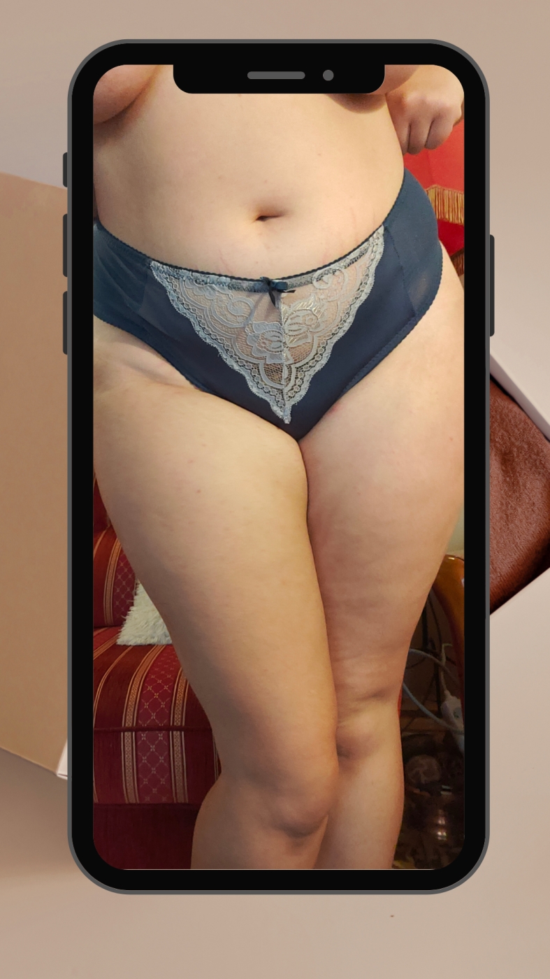 culotte bleue coupe dentelle