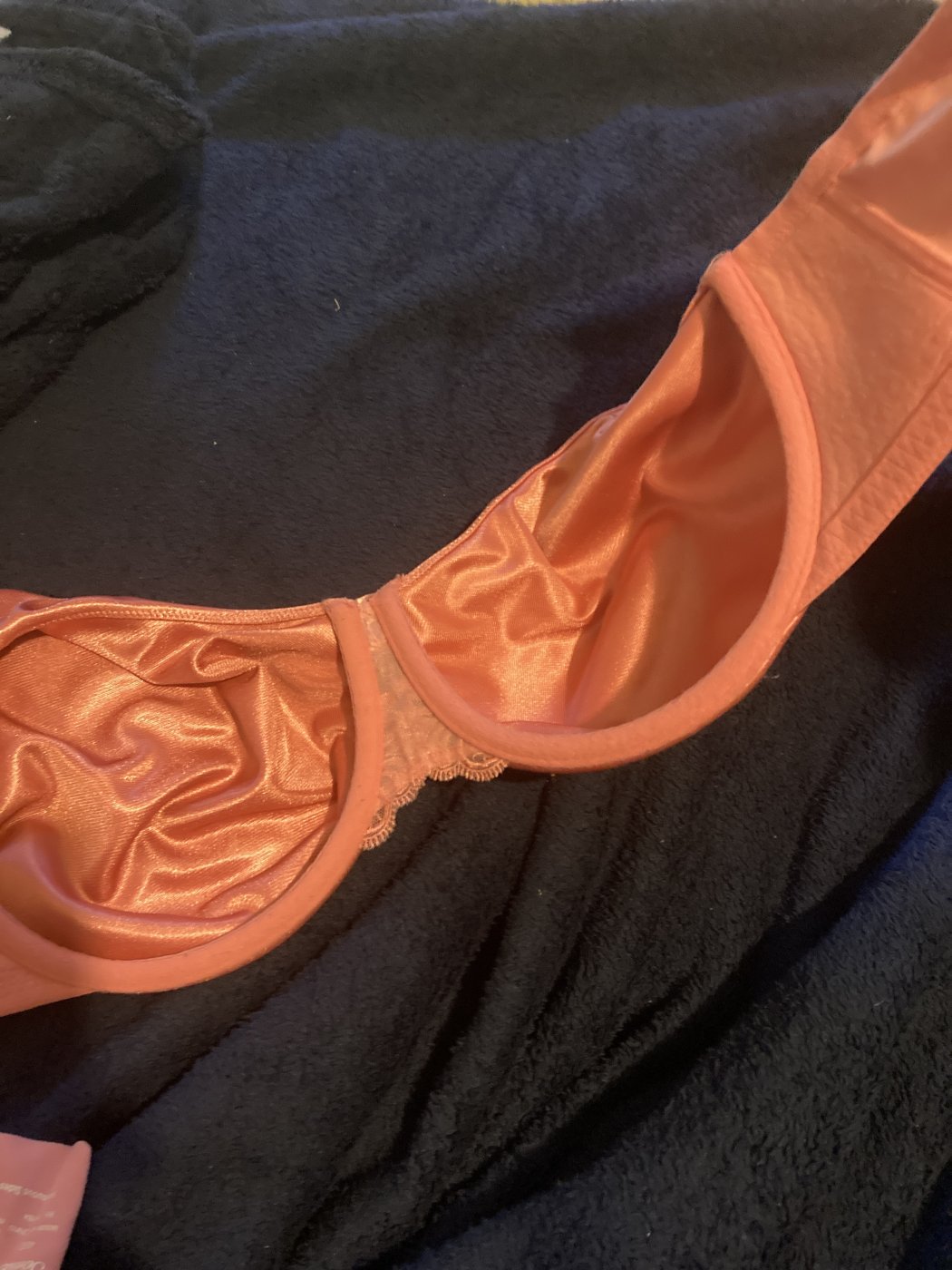 Cute pink bra – photo 2 of 3