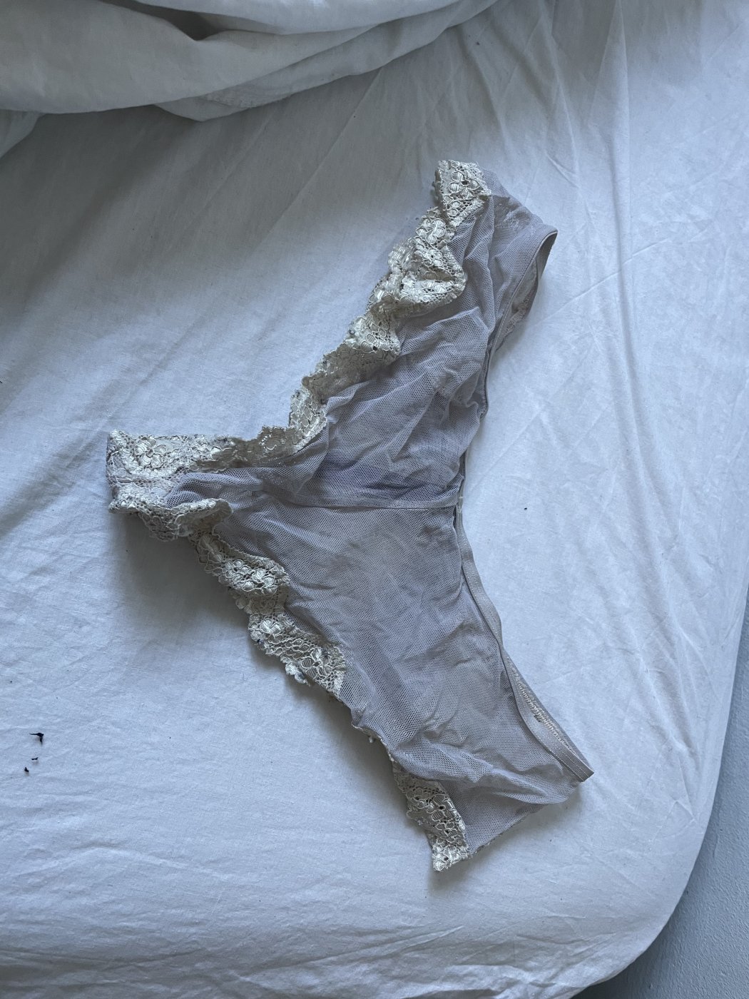 Pink lace – photo 2 of 2
