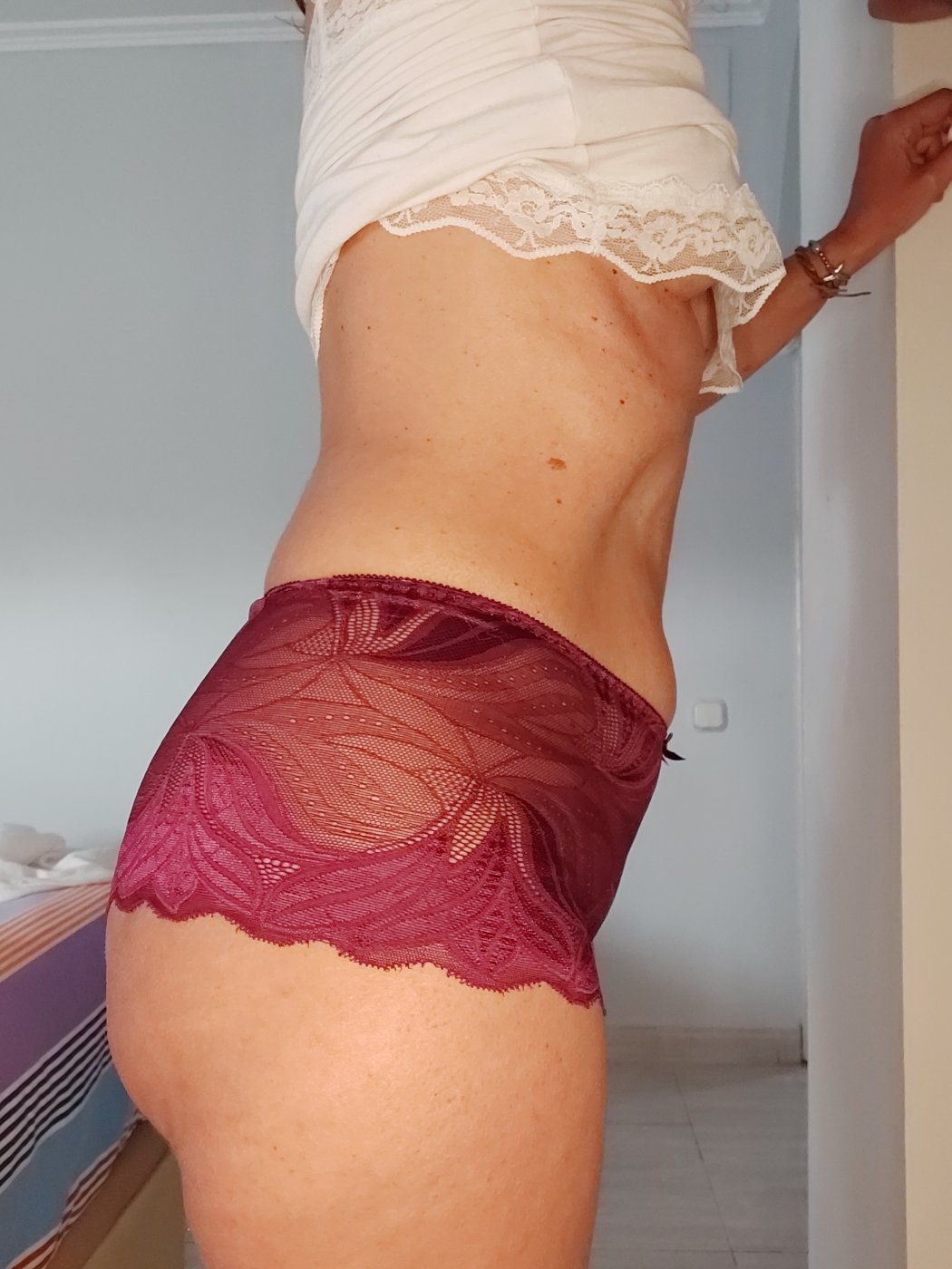Culotte granate – foto 2 de 3
