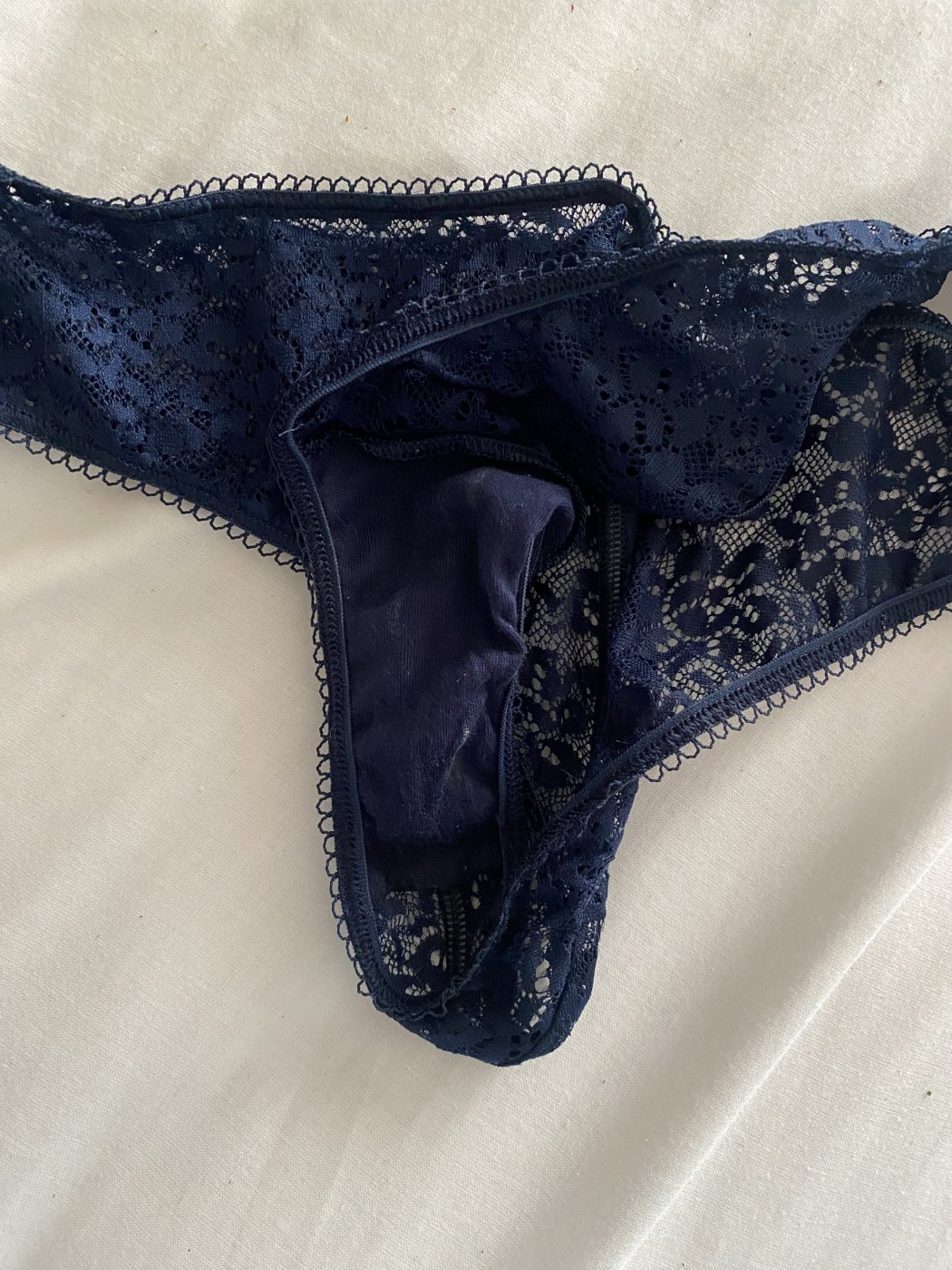 Bragas sucias Dirty panties – photo 2 of 2