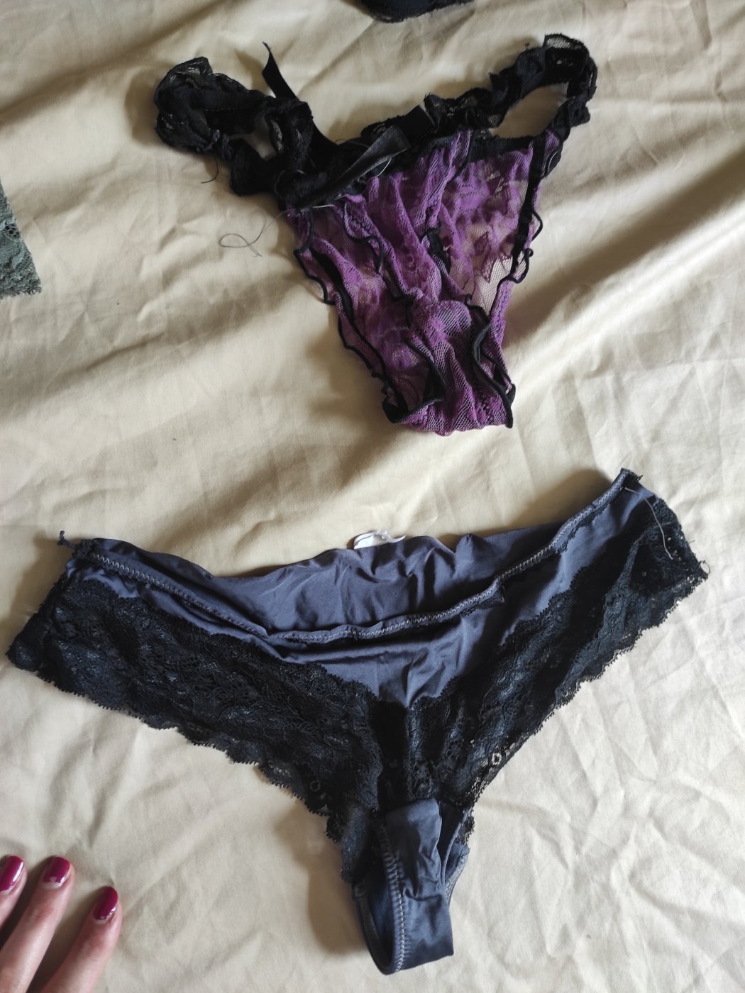 Scegli l'intimo che preferisci ed io lo inebrierò – foto 2 di 3