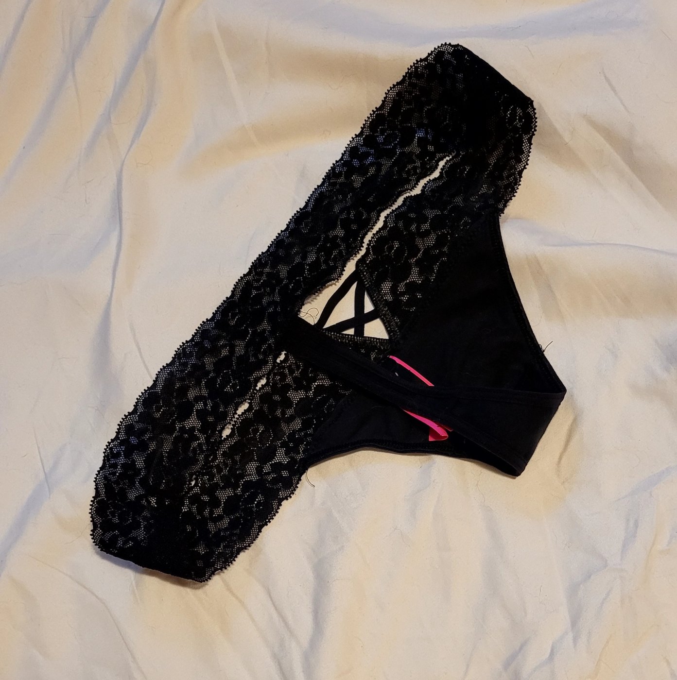 Little Black Thong – photo 3 of 3