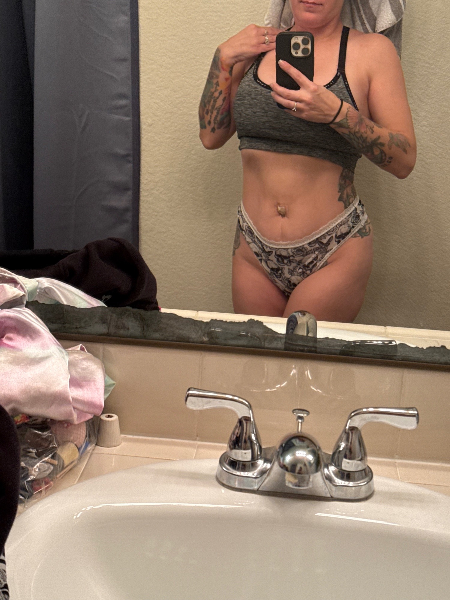 Sweet, Sassy & a Little Wicked – Skull Thong – photo 4 of 4