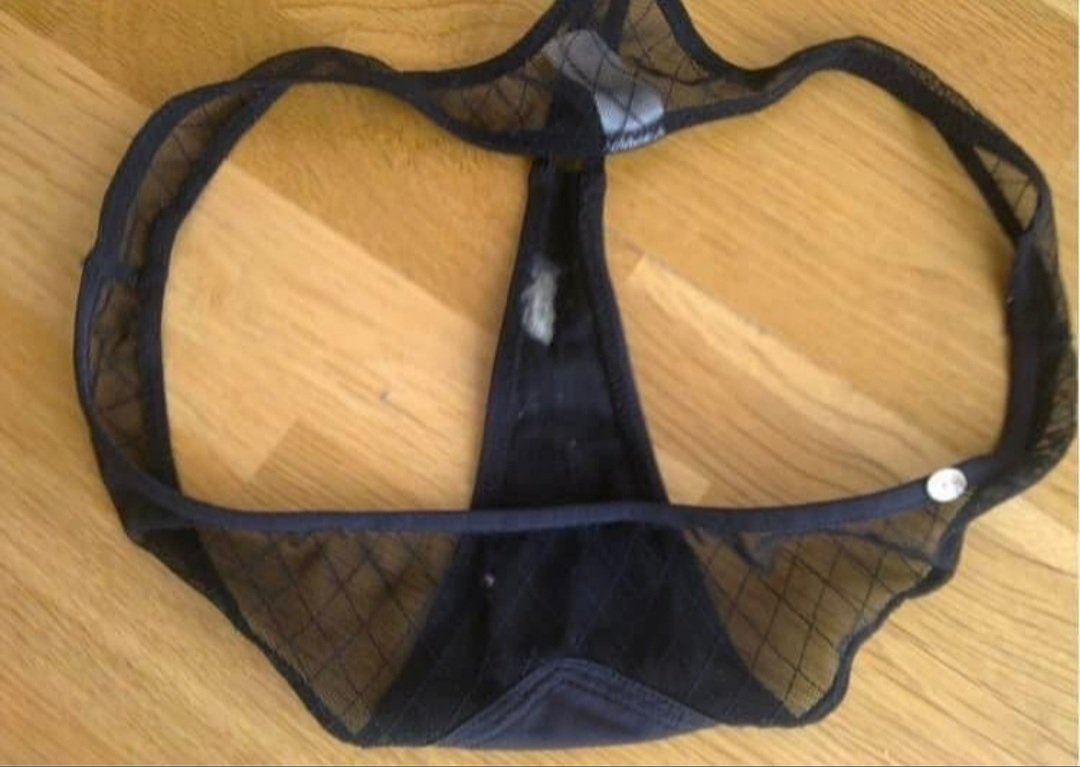 Ma culotte rempli de ma masturbation