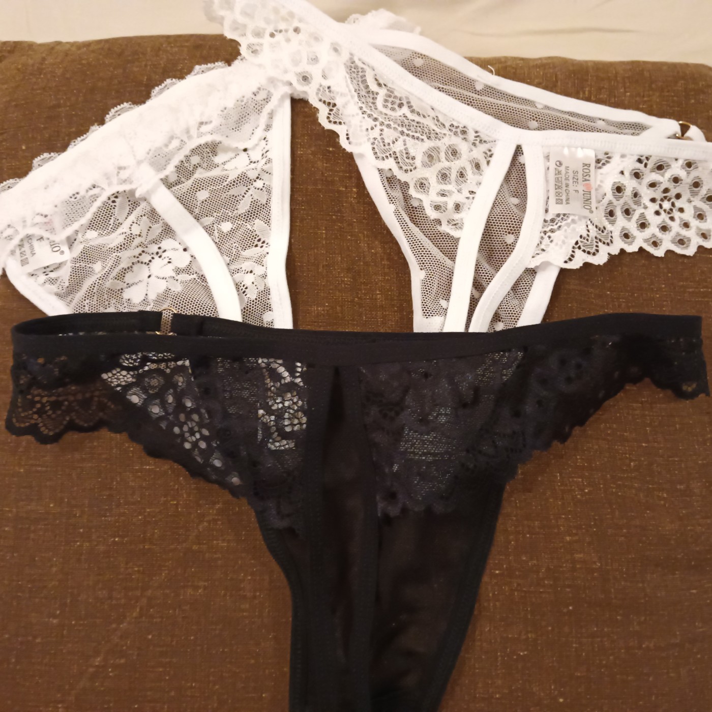 Black or White filo – foto 2 di 2