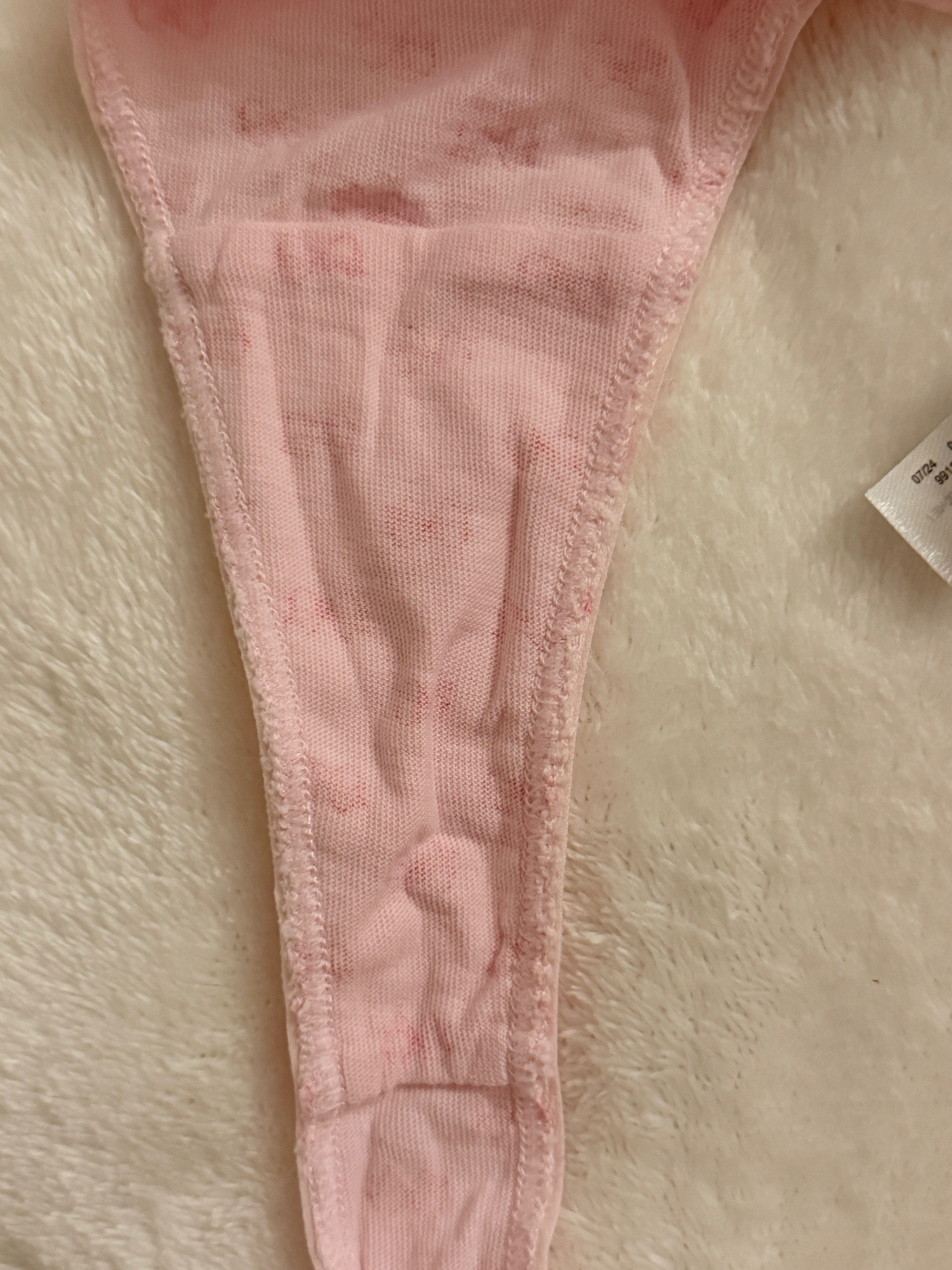 Nuevo tanga sin uso esperandote – foto 3 de 4