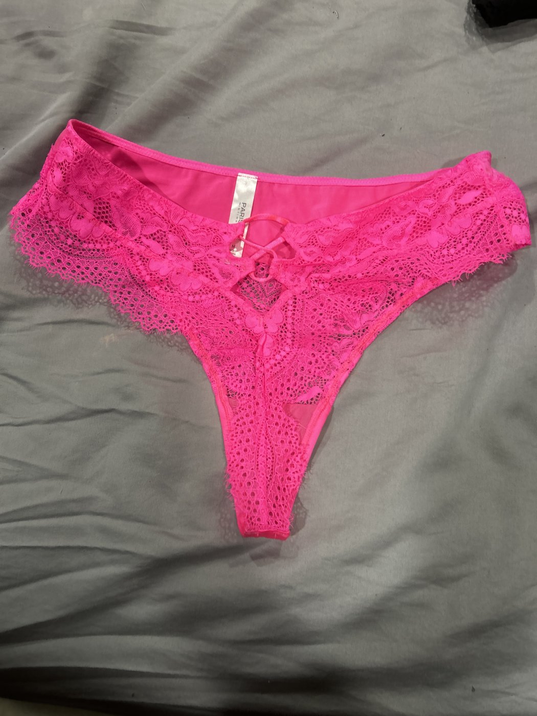 Panties pink thong