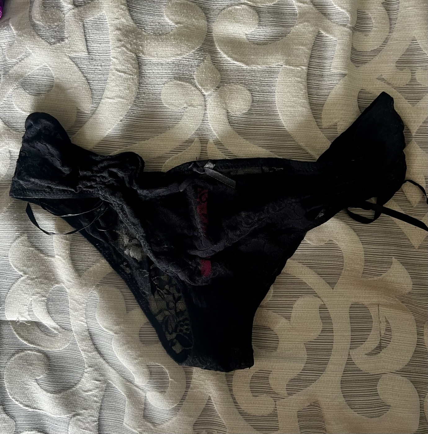 Lacy Black Boyfriends. pleasure – photo 3 of 3