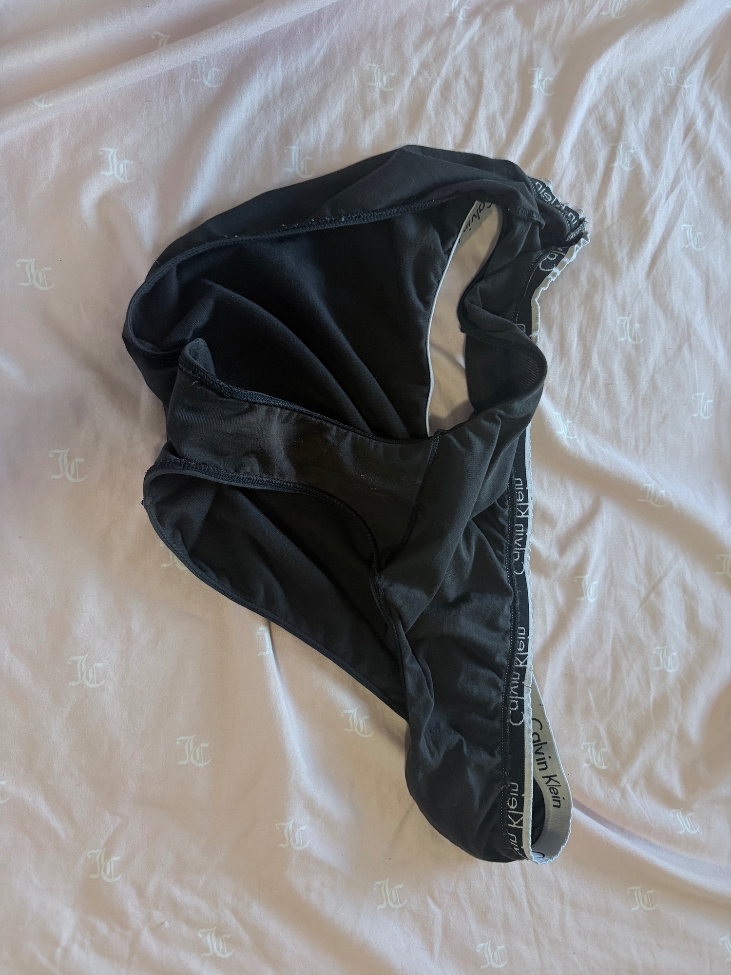 Black Calvin Klines, worn 3 days – photo 2 of 4