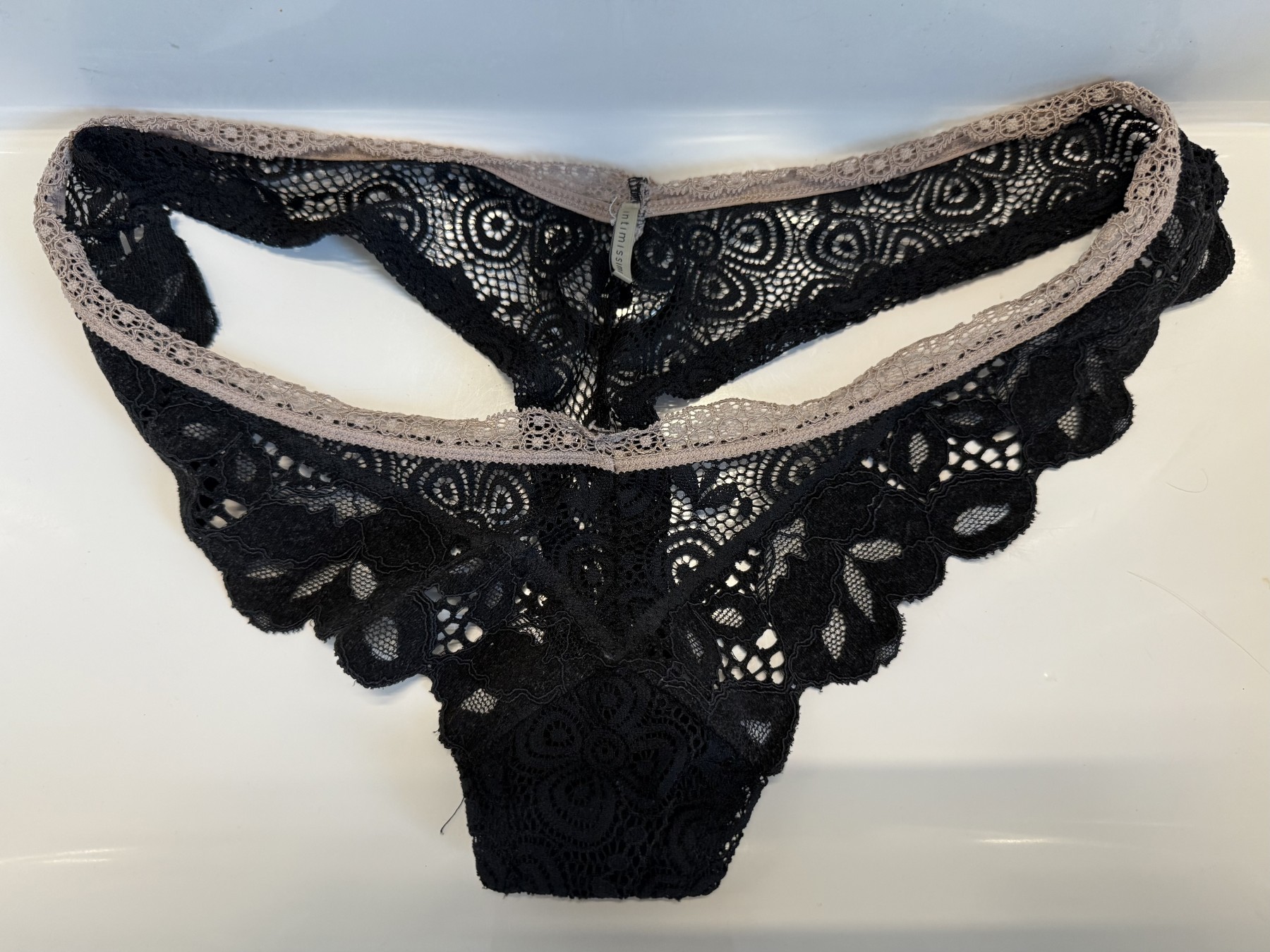 Slip sudato e bagnato