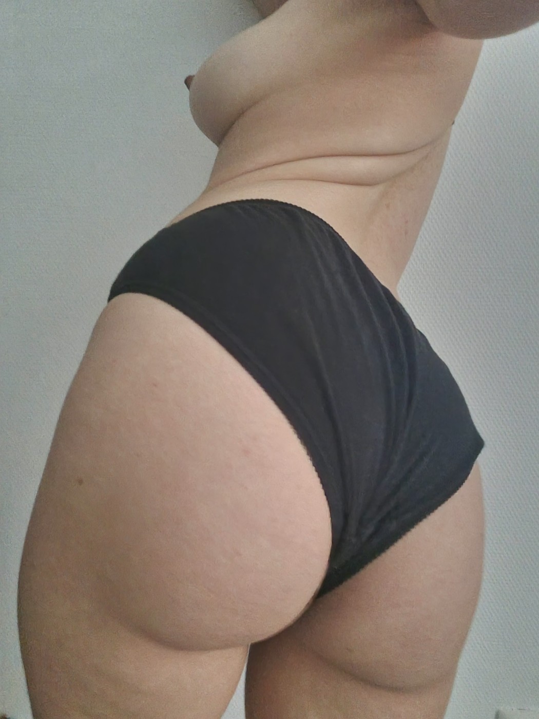 Ma petite culotte noire (VENDUE) - 1