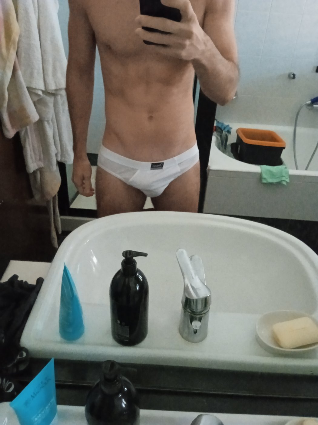 Slip bianchi odorosi