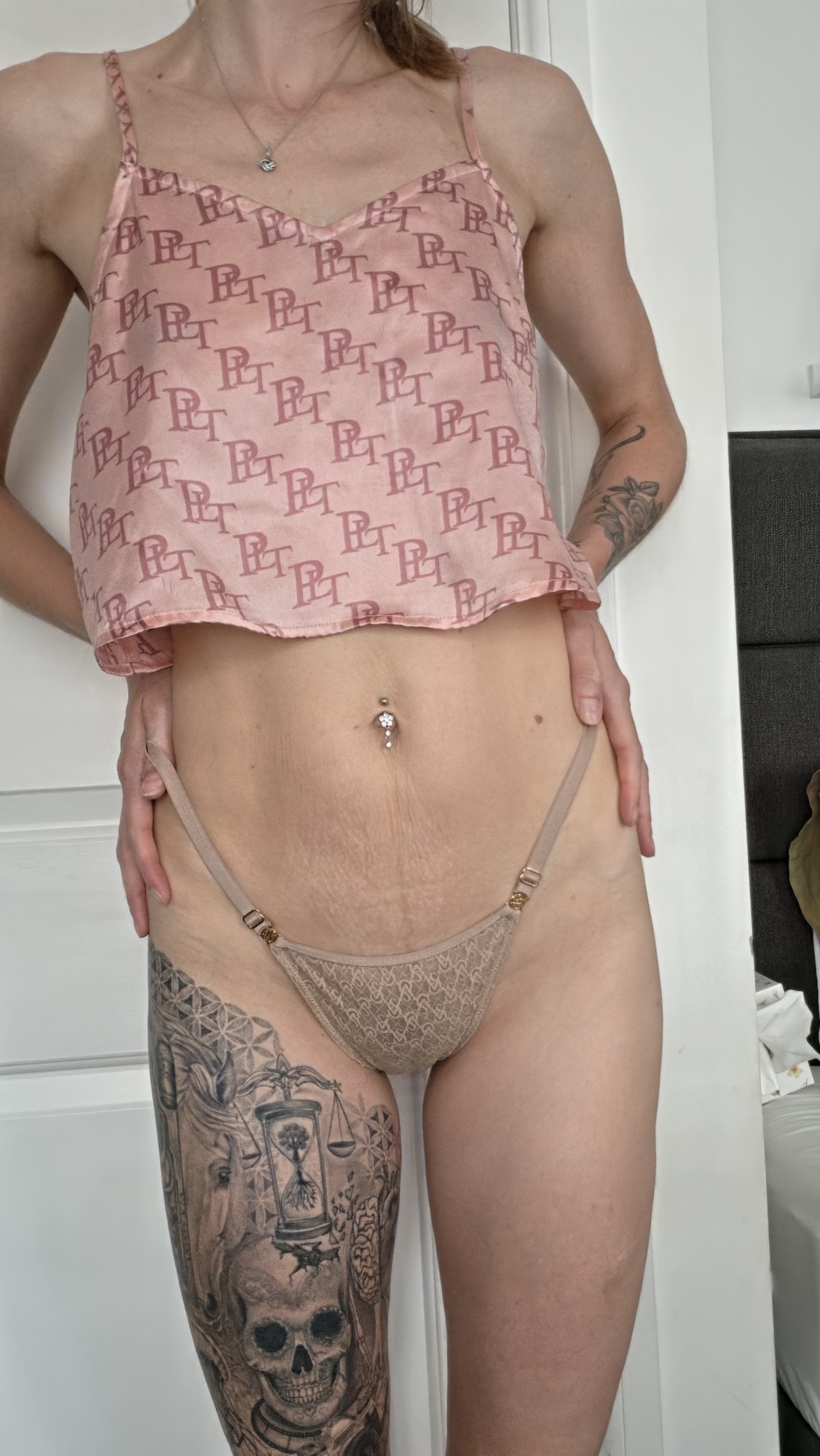 Victoria Secret Nude G-String, Barely There