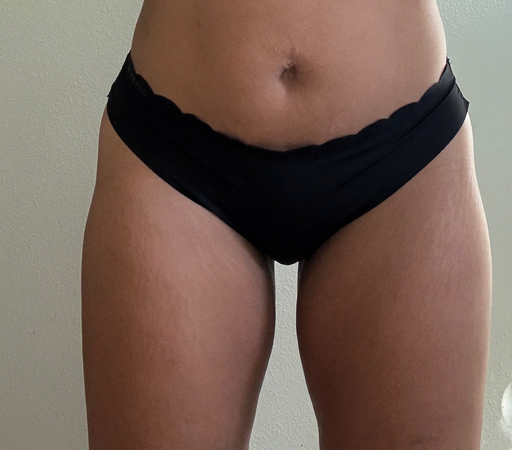 Black Thong – photo 3 of 4