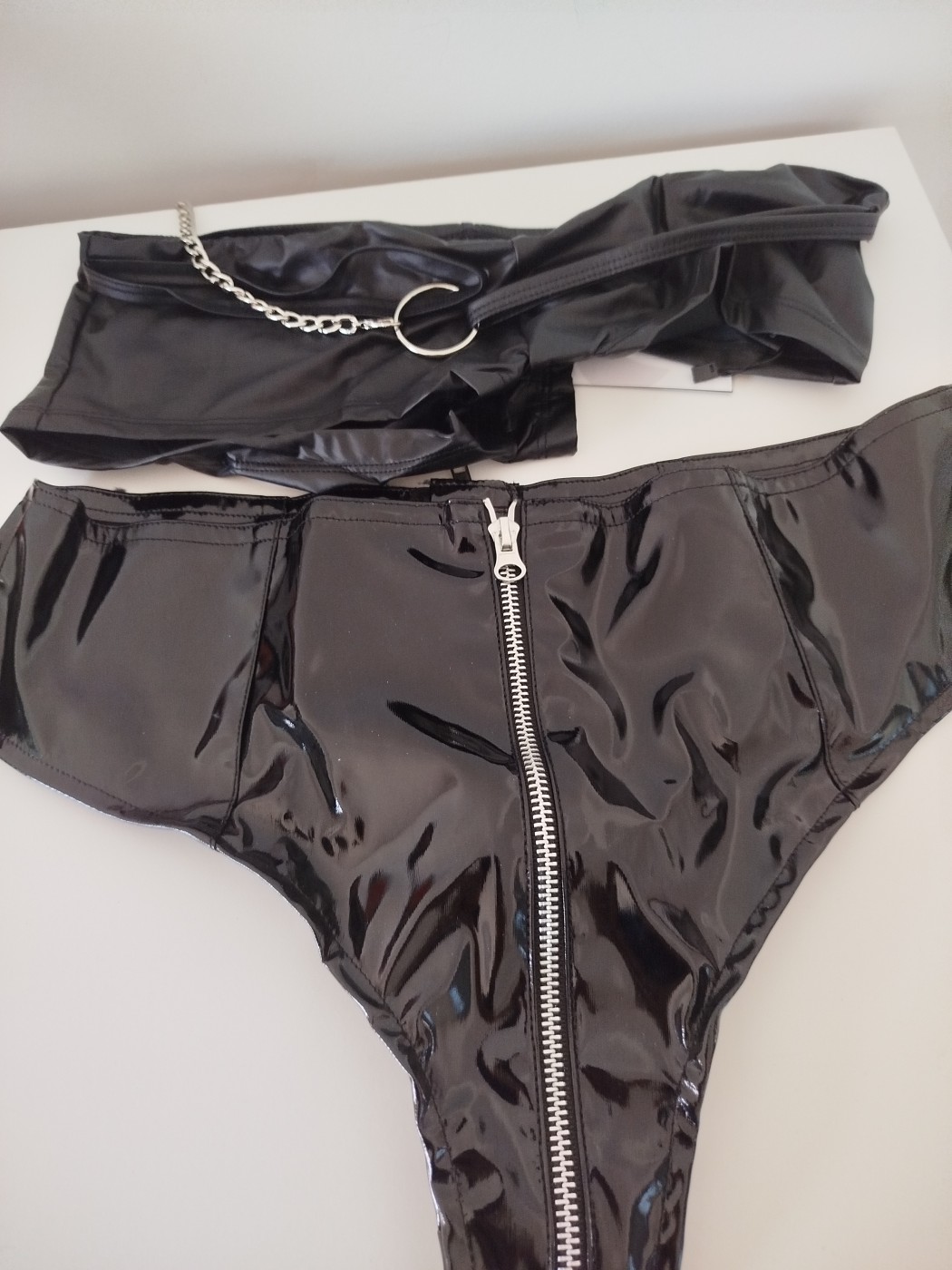 Braguitas de latex
