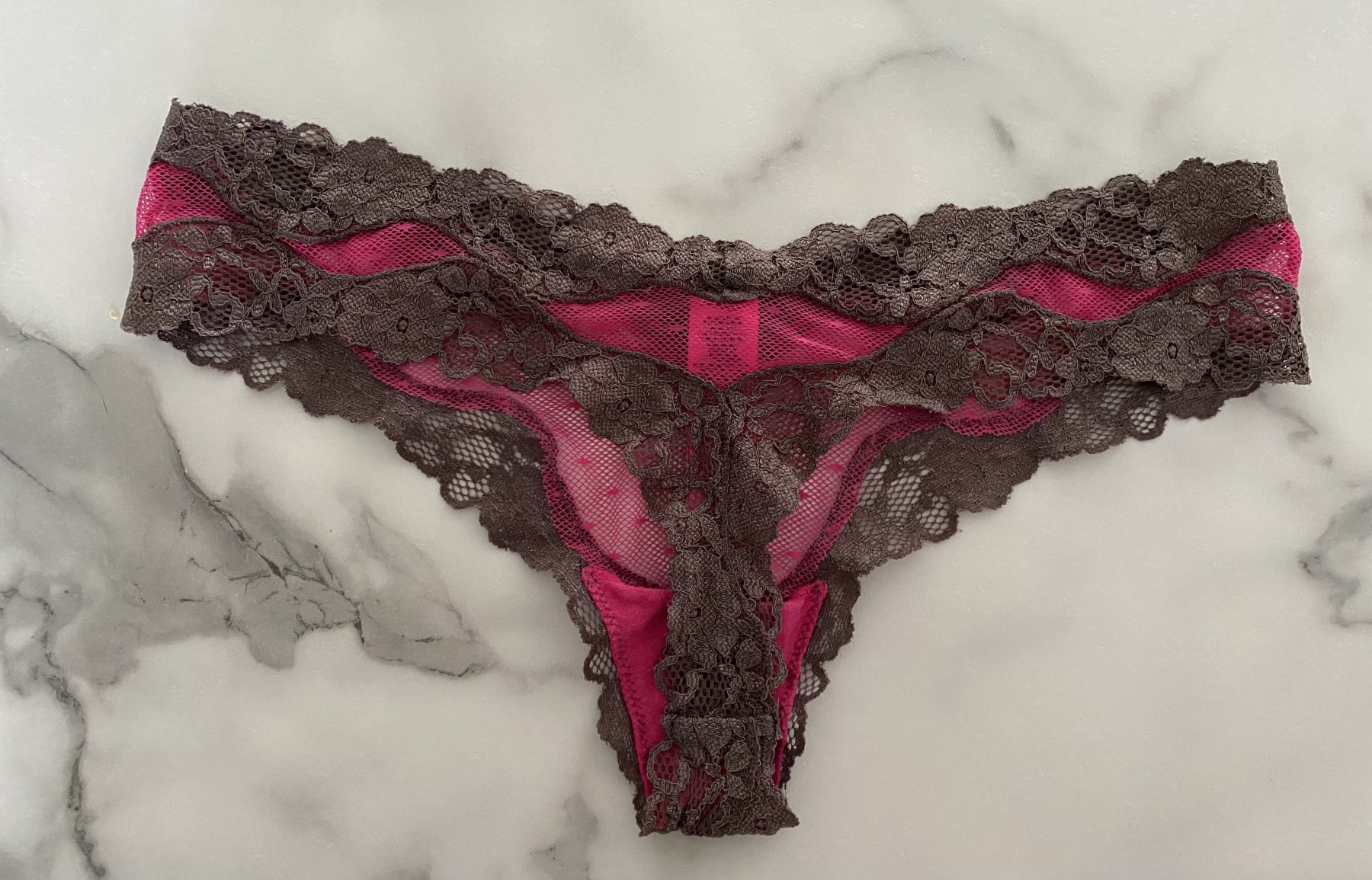La Senza Lace Thong – photo 3 of 3