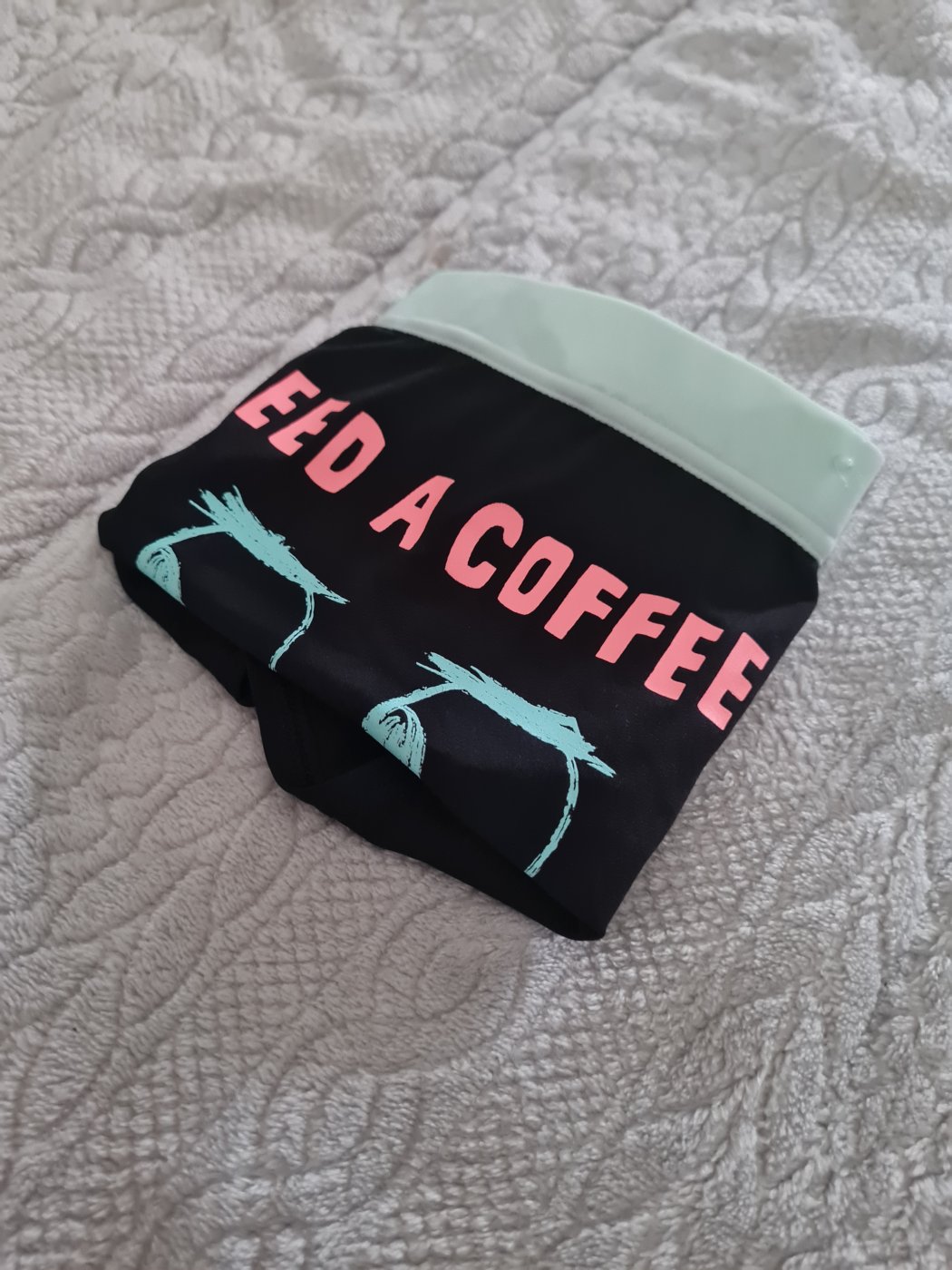 Braguitas "I need a coffee"
