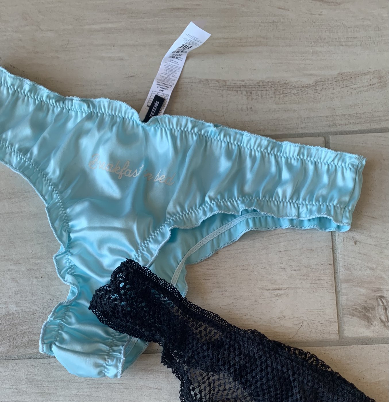 Mutandina di Tezenis nuova da impregnare del mio odore per te