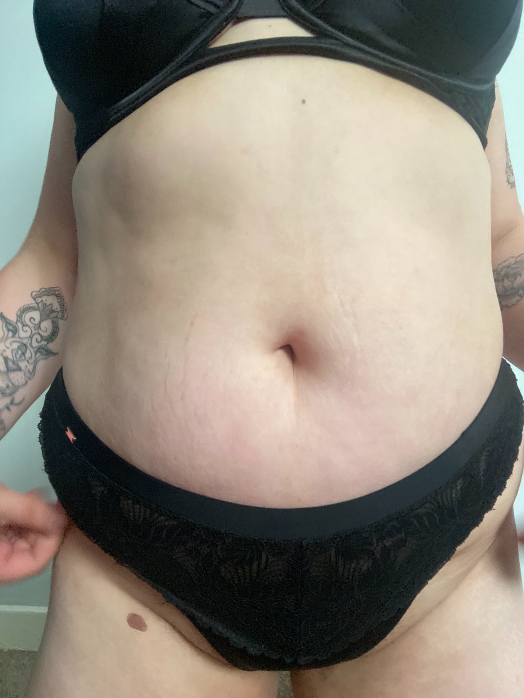 Lacy black set – photo 3 of 3